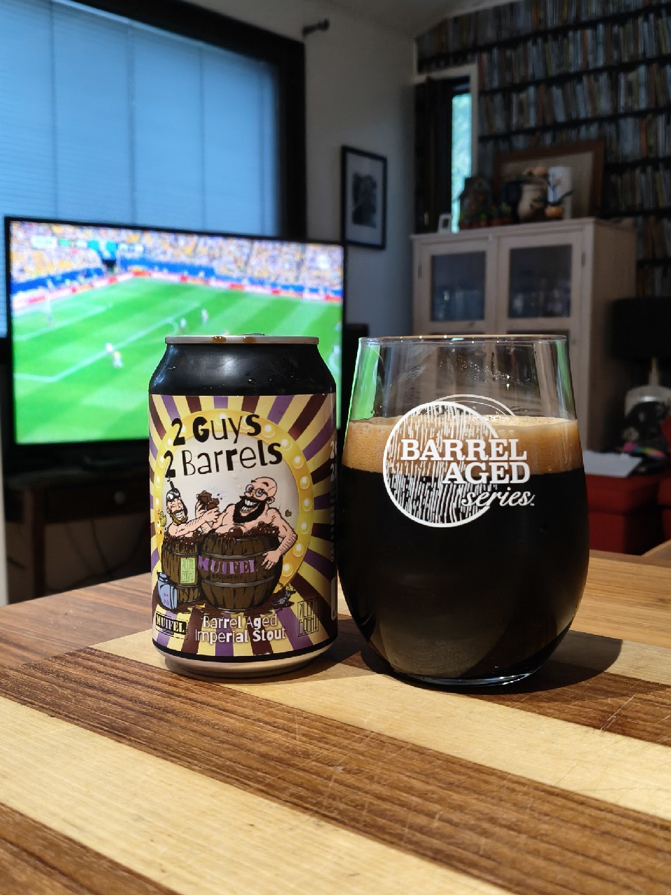 2 Guys 2 Barrels Barrel Aged Double Mash Stout, Muifelbrouwerij