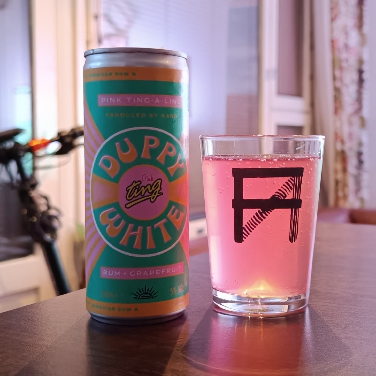 Pink Ting-A-Ling, England
