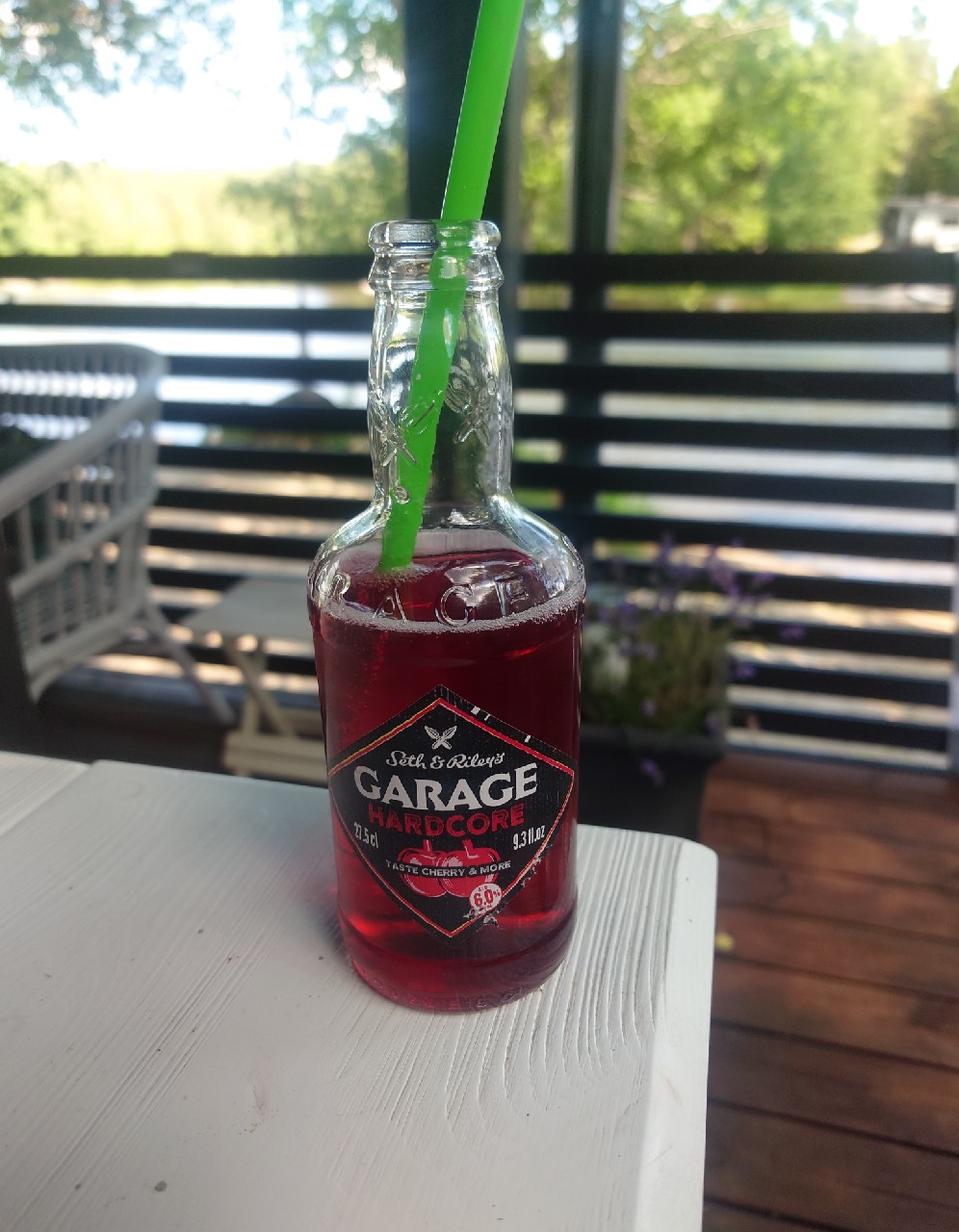 Garage Hardcore Cherry, Estonia