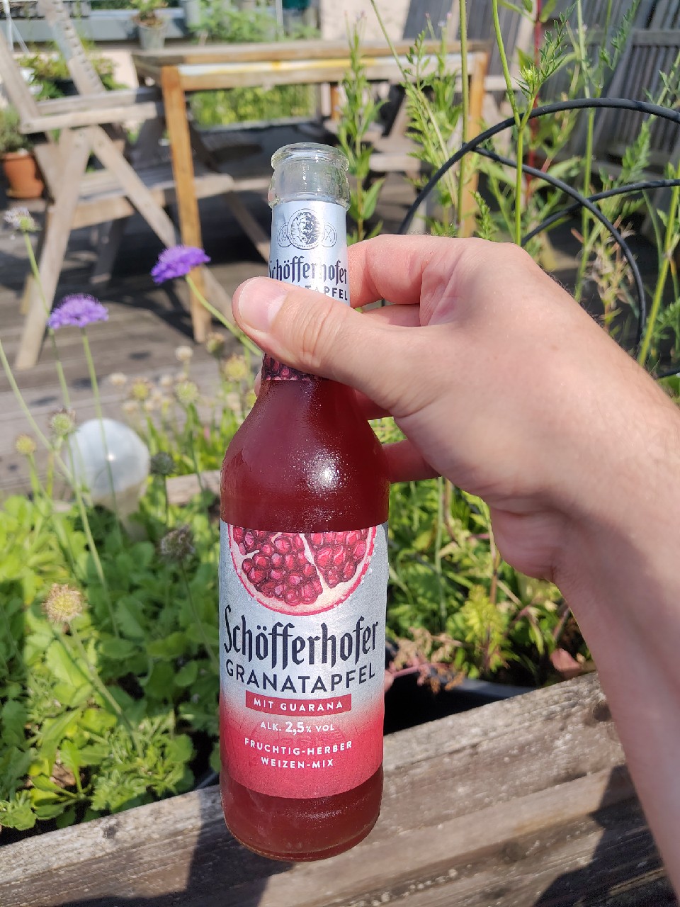 Schöfferhofer Weizen-Mix Granatapfel + Guarana, Germany