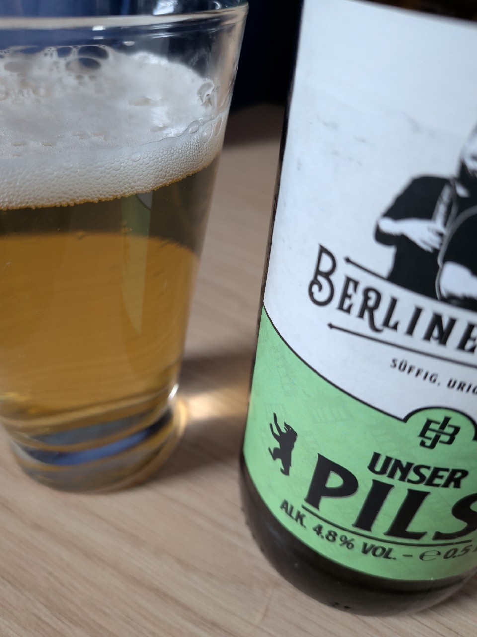 Berliner Jungs Unser Pils, Brewer's Tribute