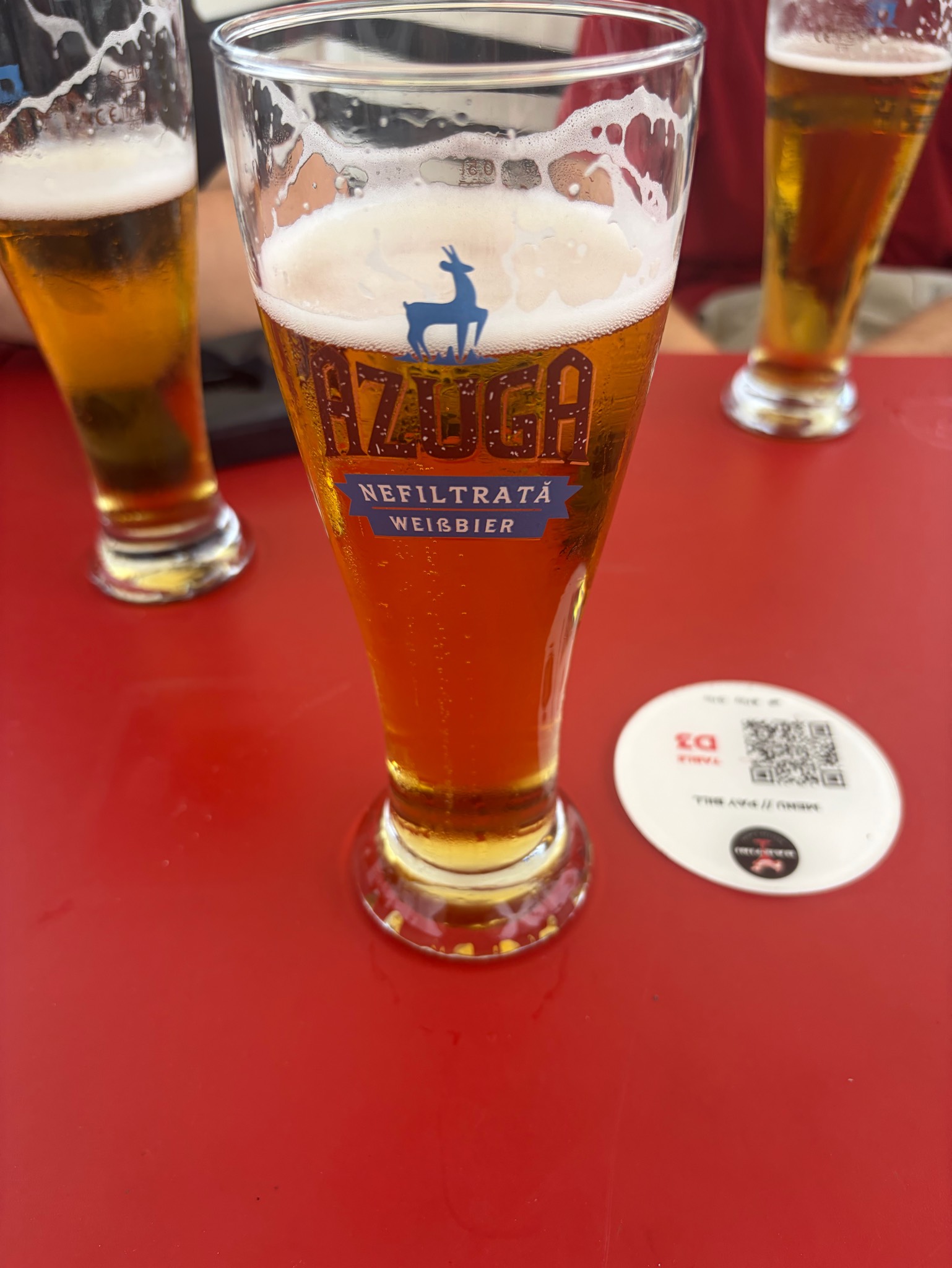 Azuga Helles, Romania