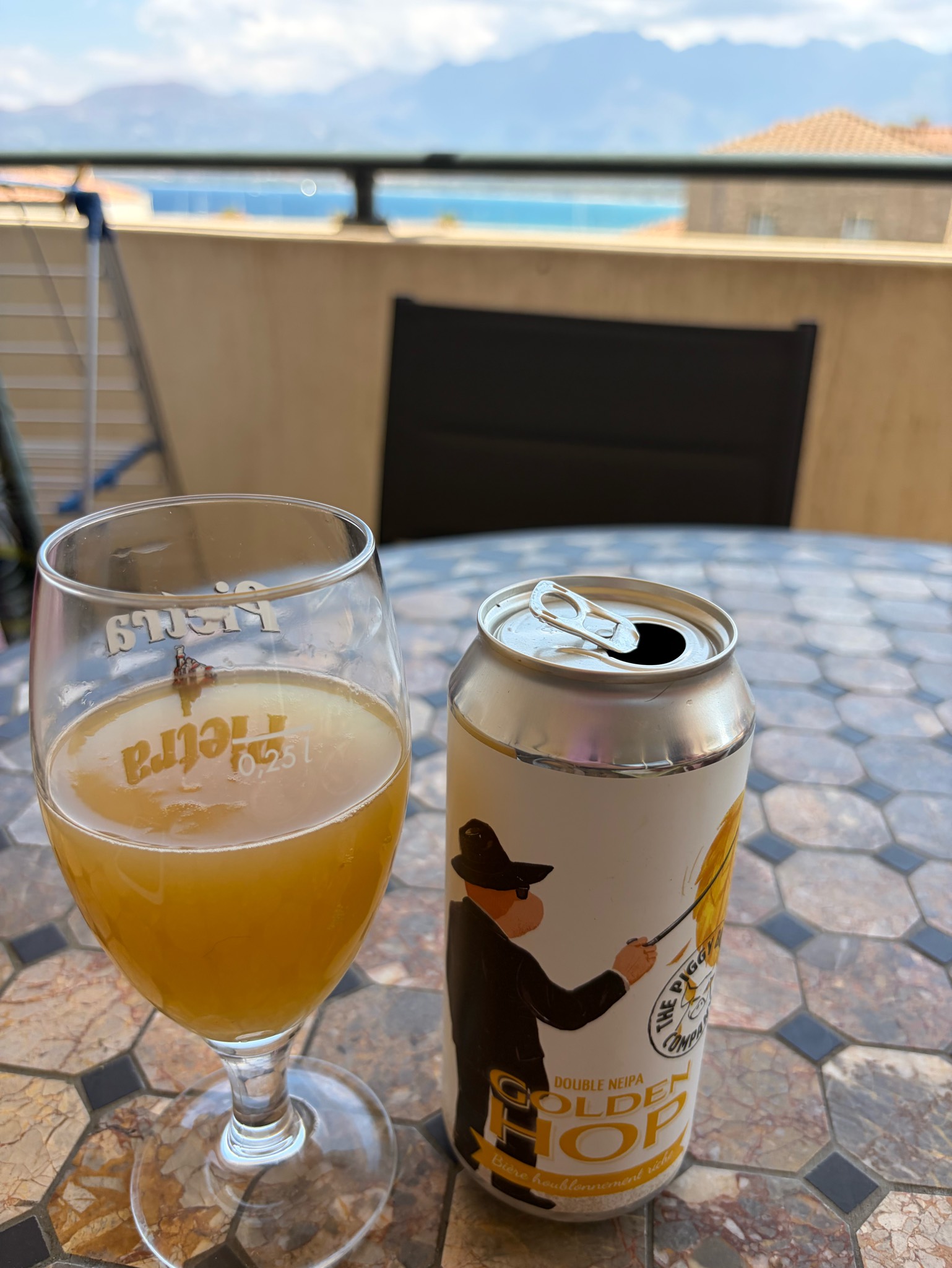 Golden Hop, France