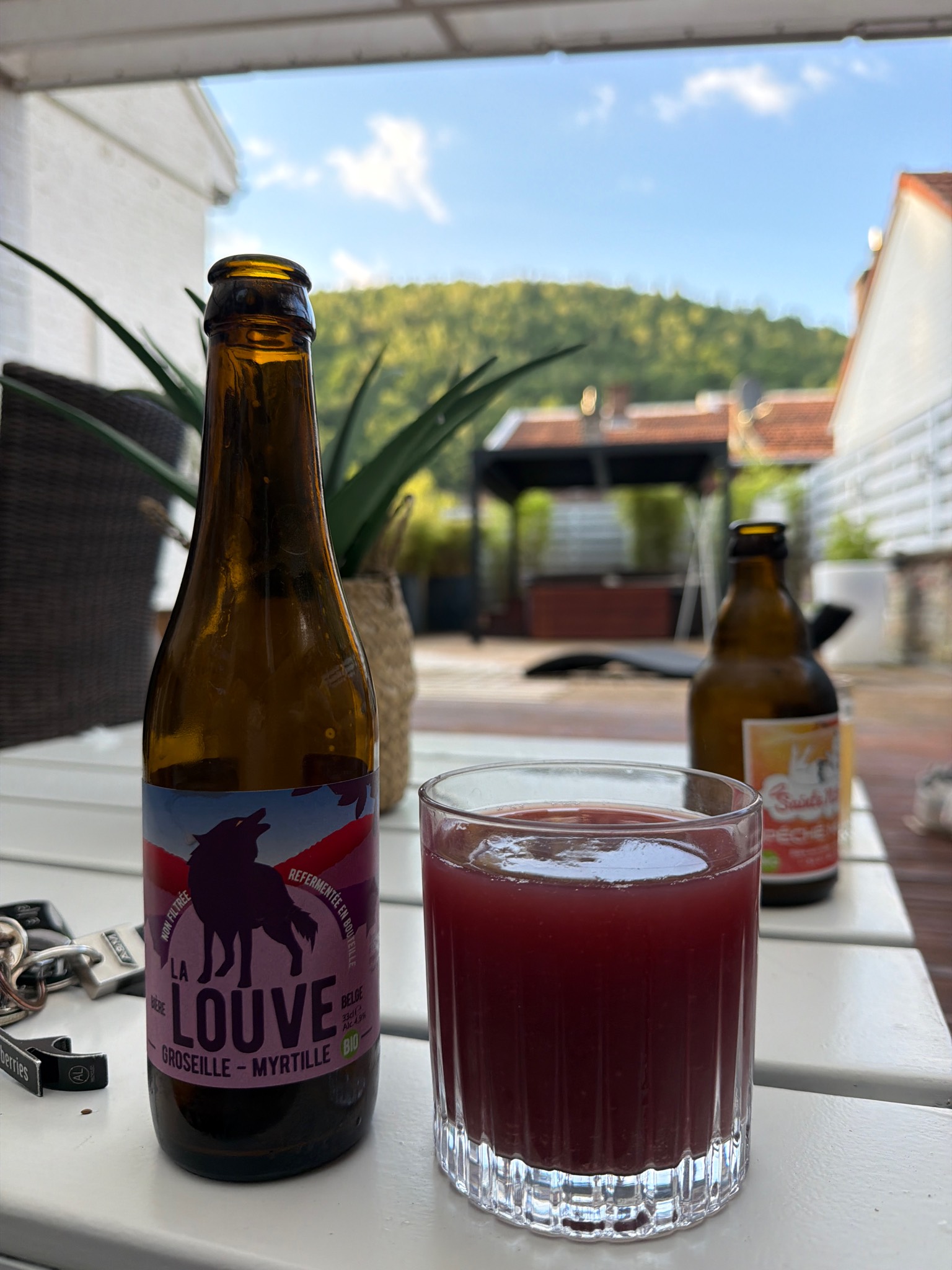 la louve groseille myrtille, La Ferme Des Loups