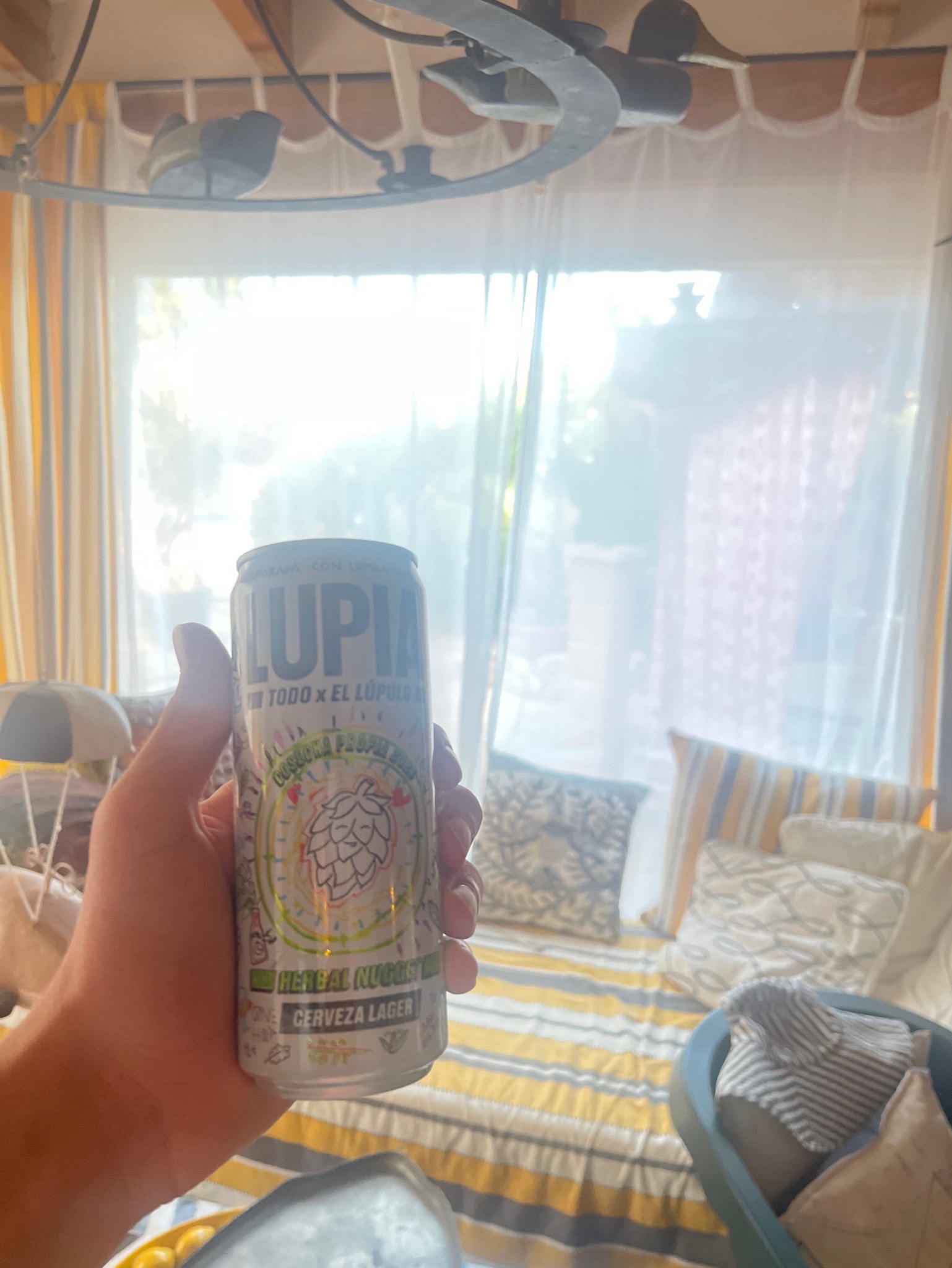 Lupia Herbal Nugget, Spain