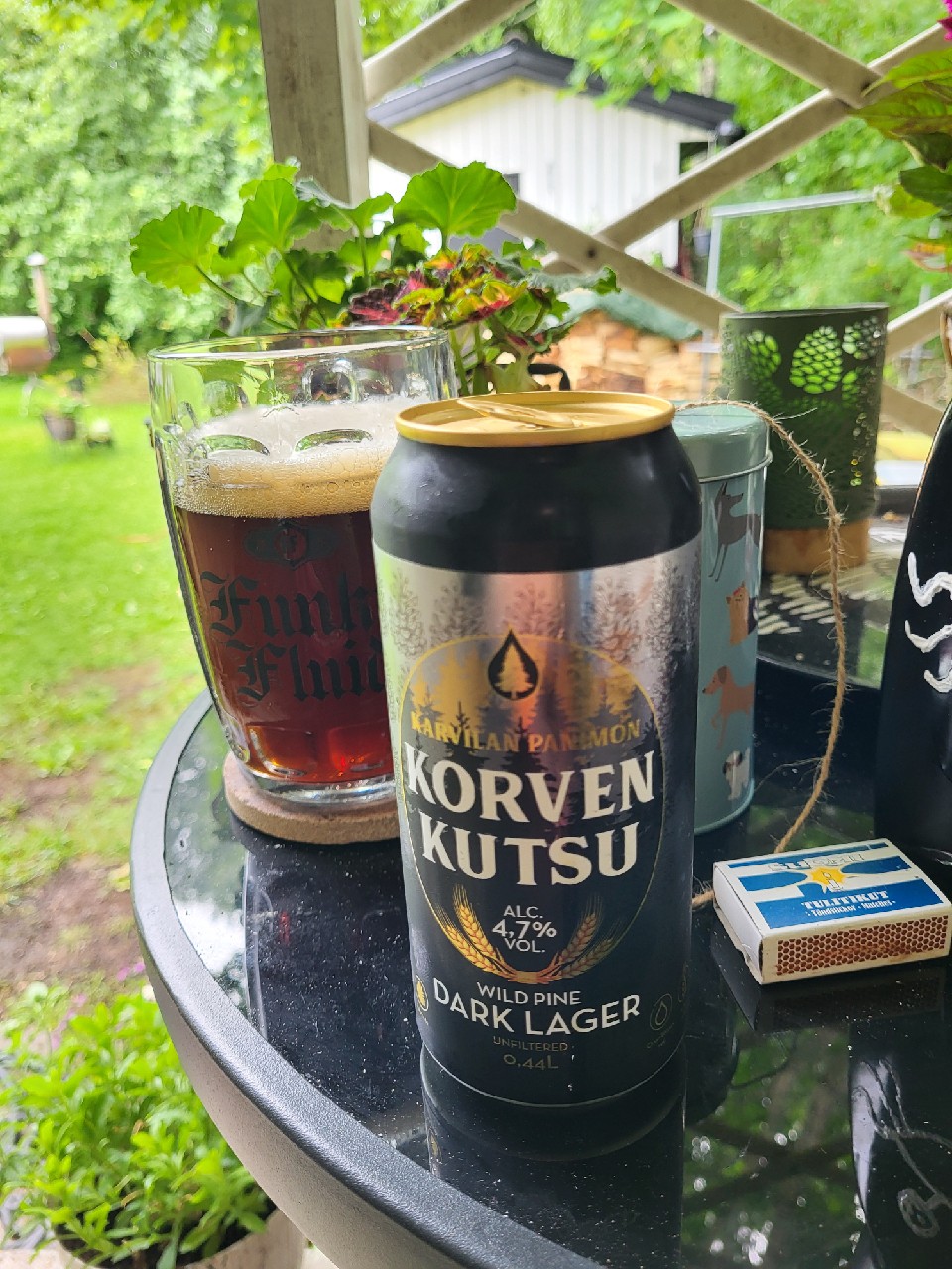 Korven Kutsu Wild Pine Dark Lager, Finland