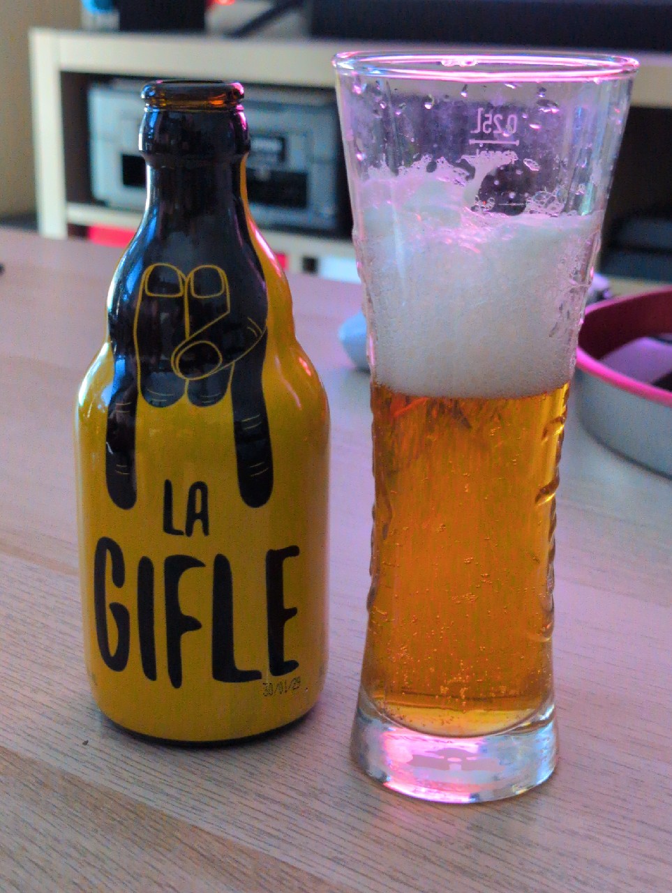 La Gifle, Belgium