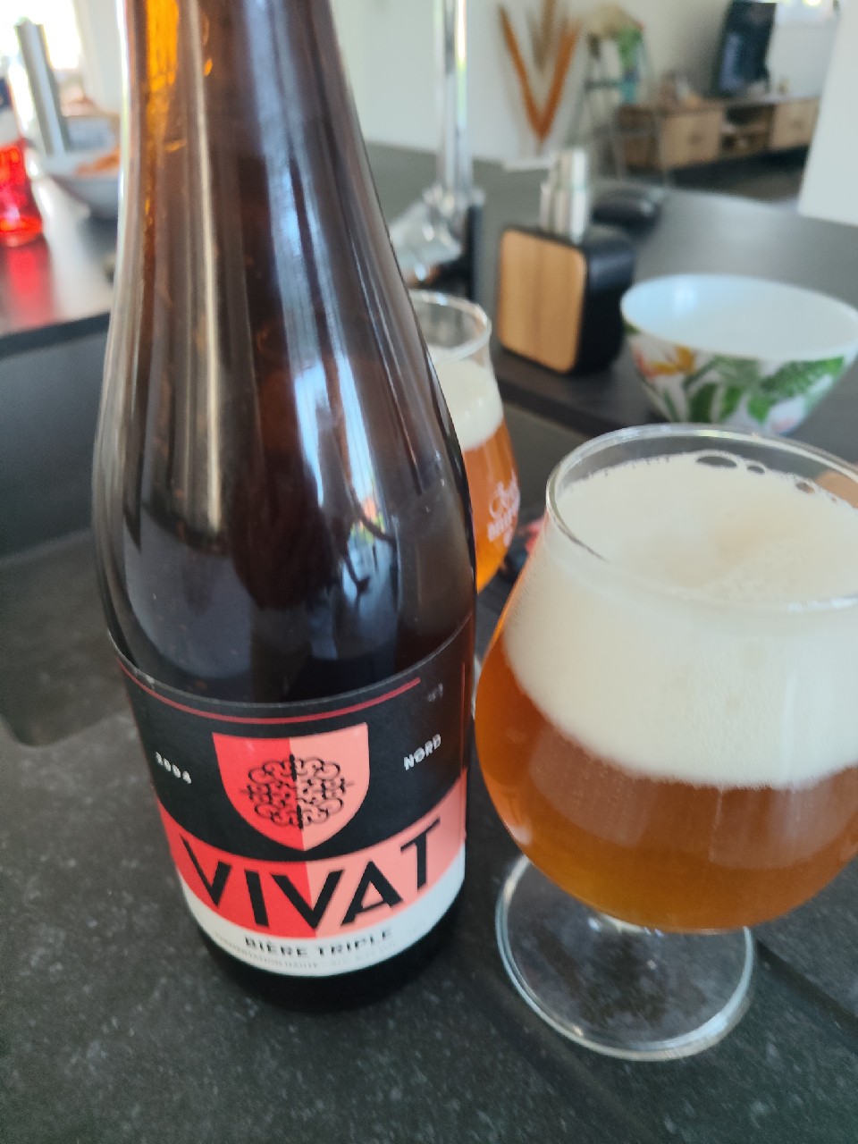 Vivat Triple, Brasserie Vivat