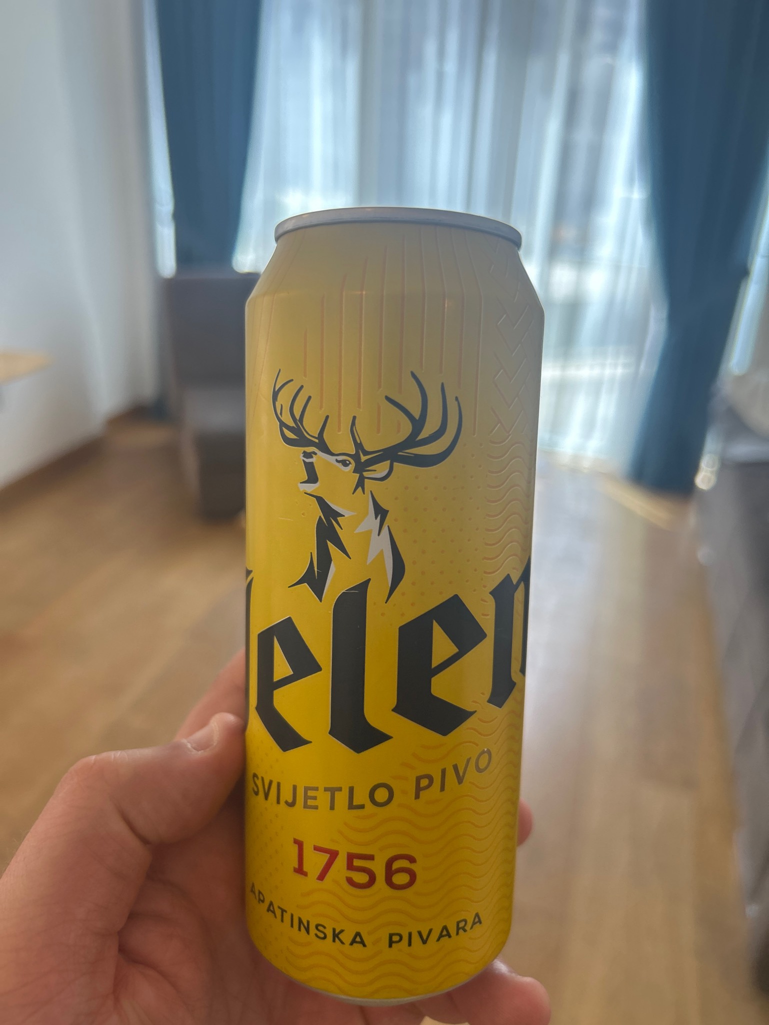 Jelen Svetlo / Svijetlo Pivo, Serbia