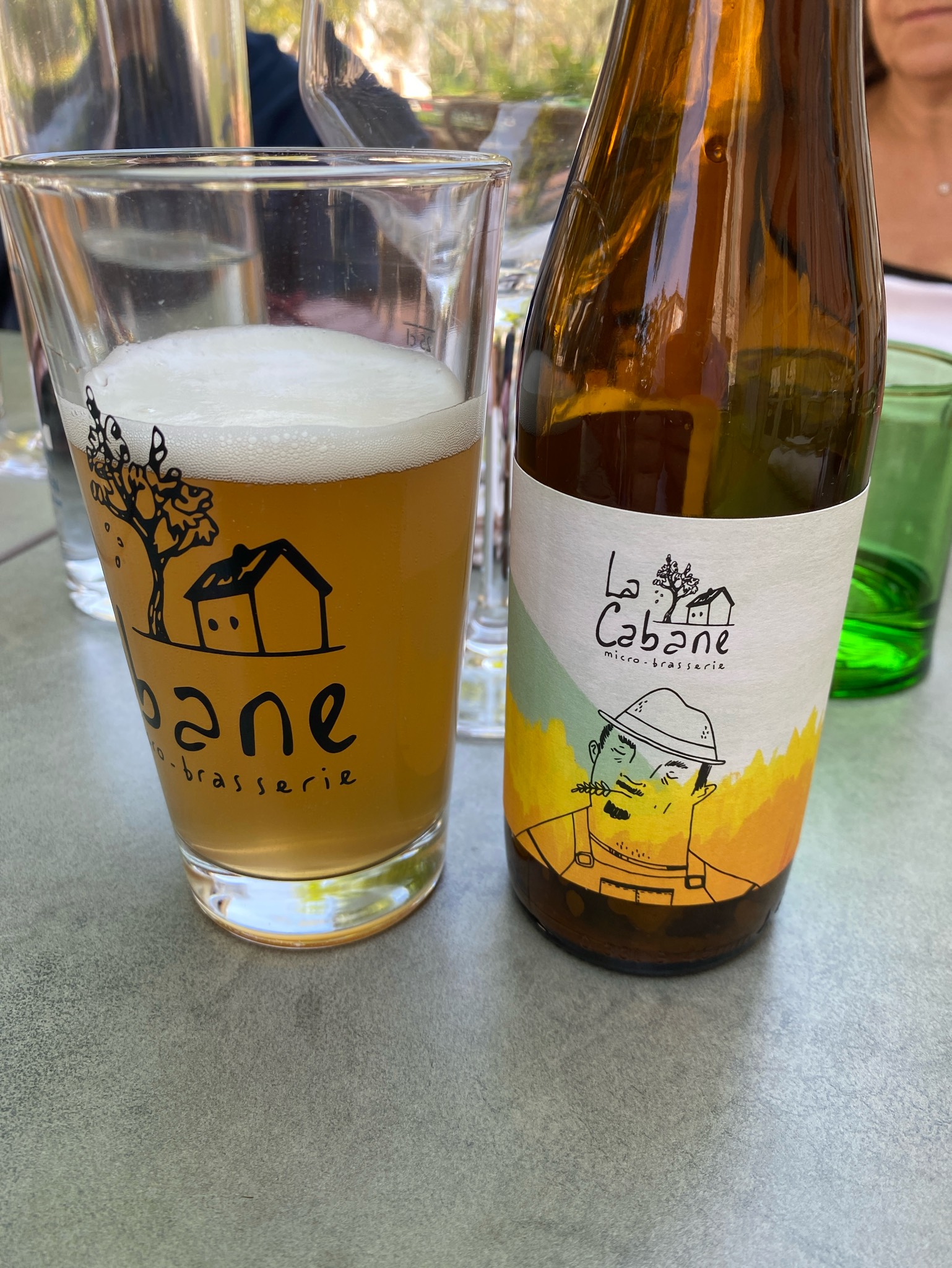 Fluffy, La Cabane