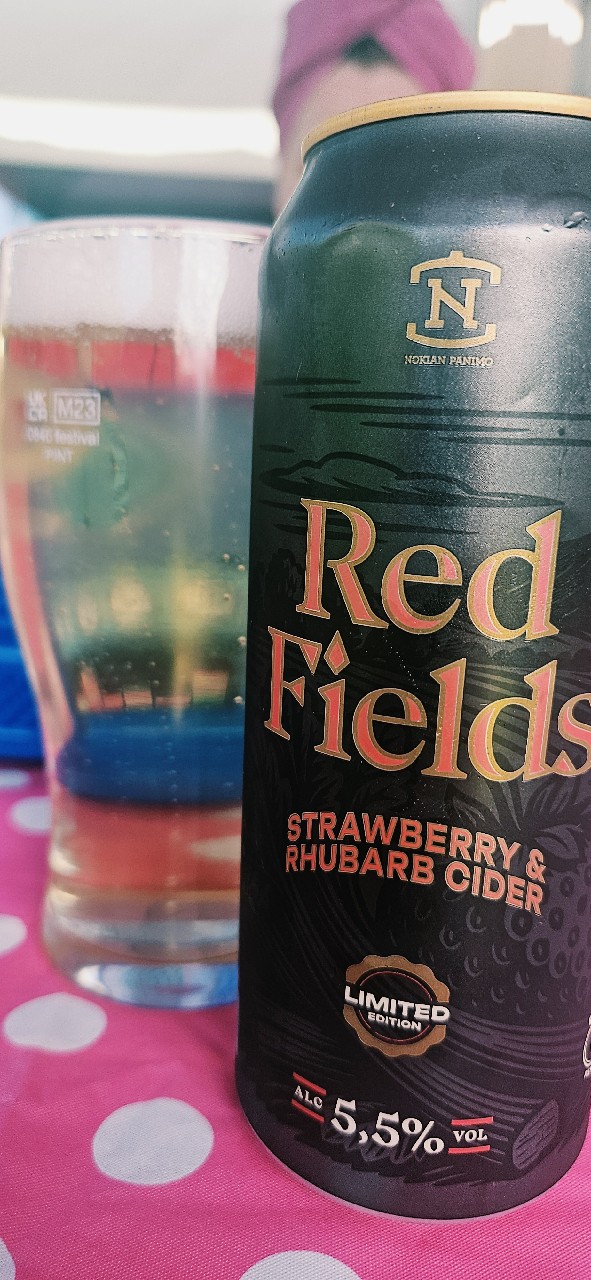 Red Fields Strawberry & Rhubarb Cider, Finland