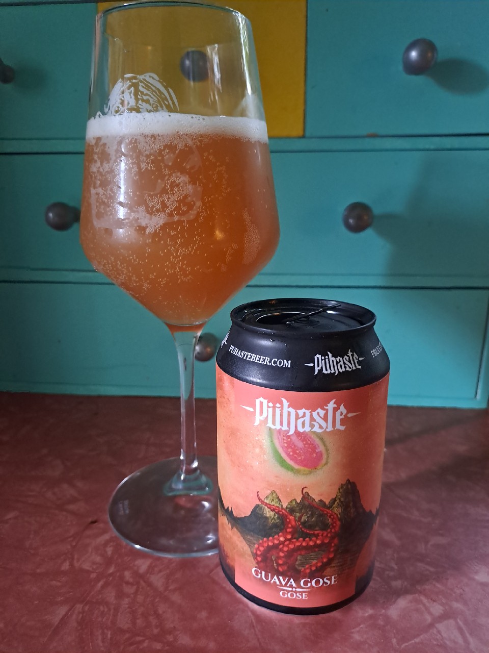 Guava Gose, Estonia