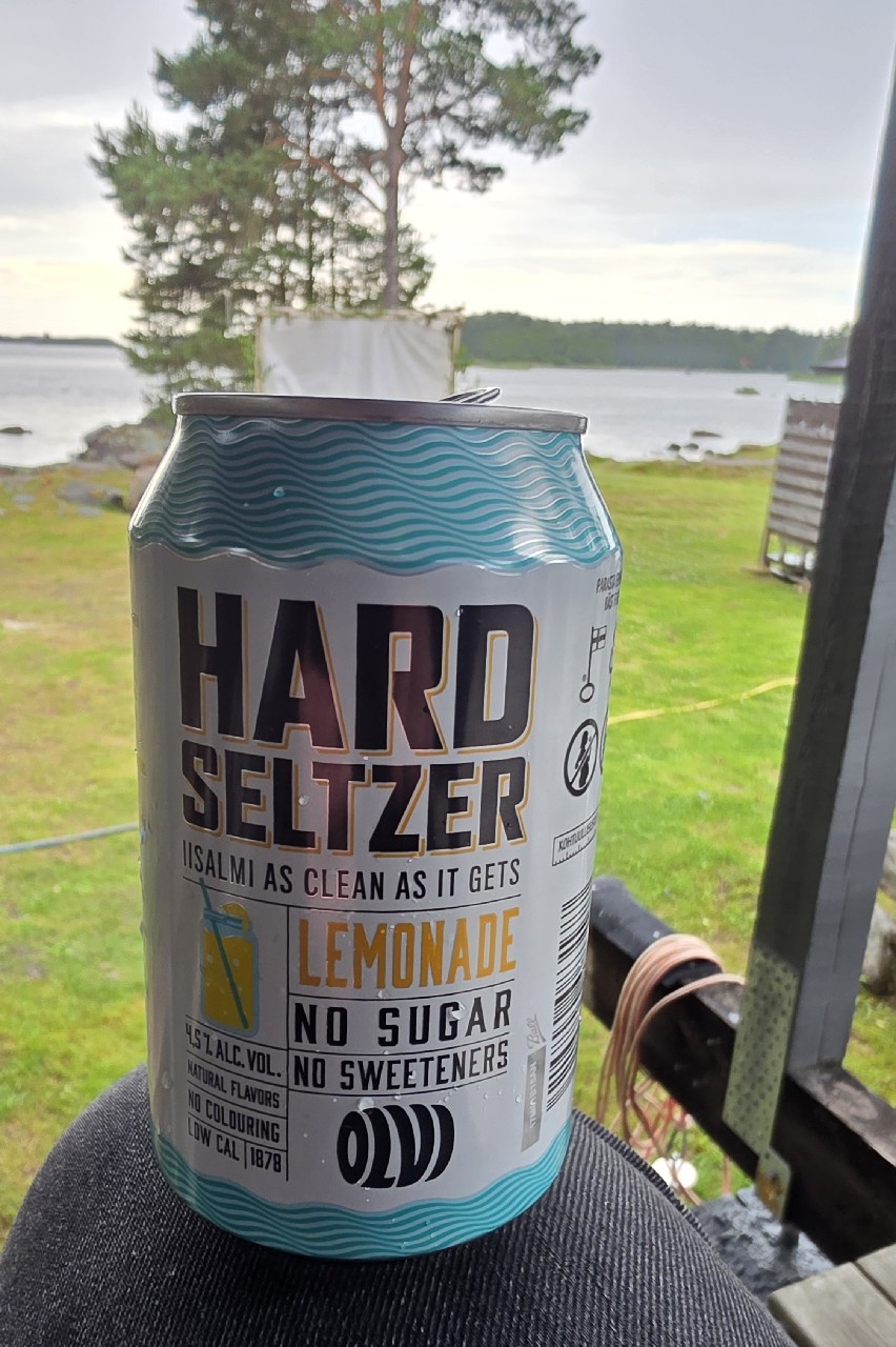 Hard Seltzer Lemonade, Finland