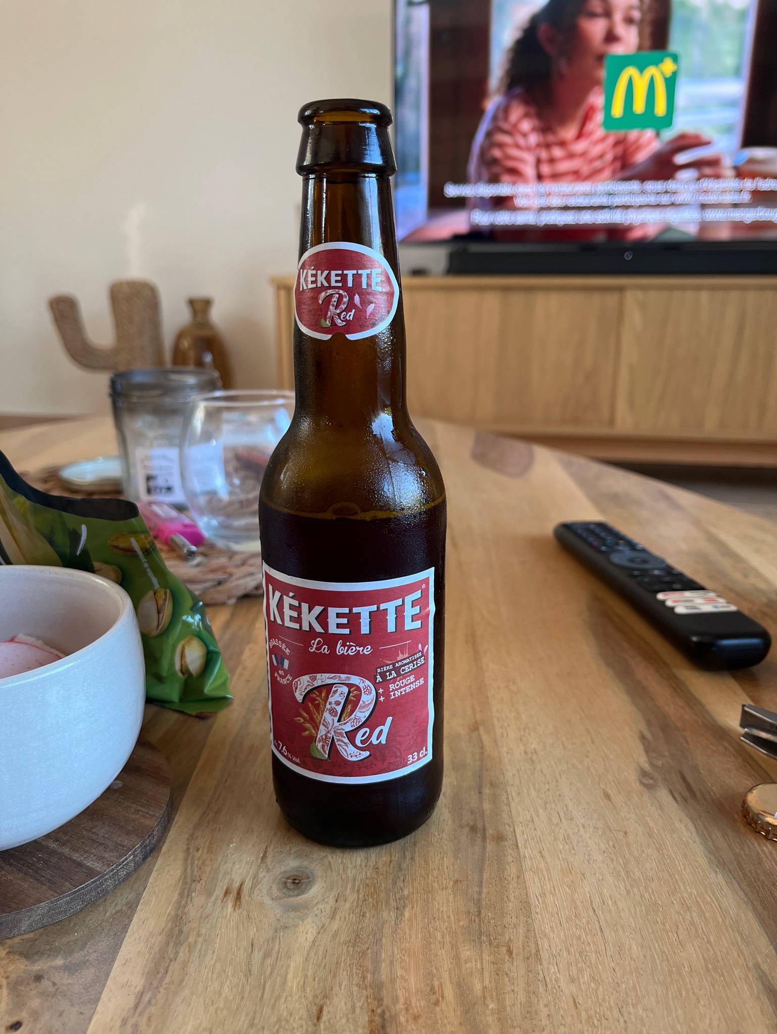 Kékette Red, La Kékette