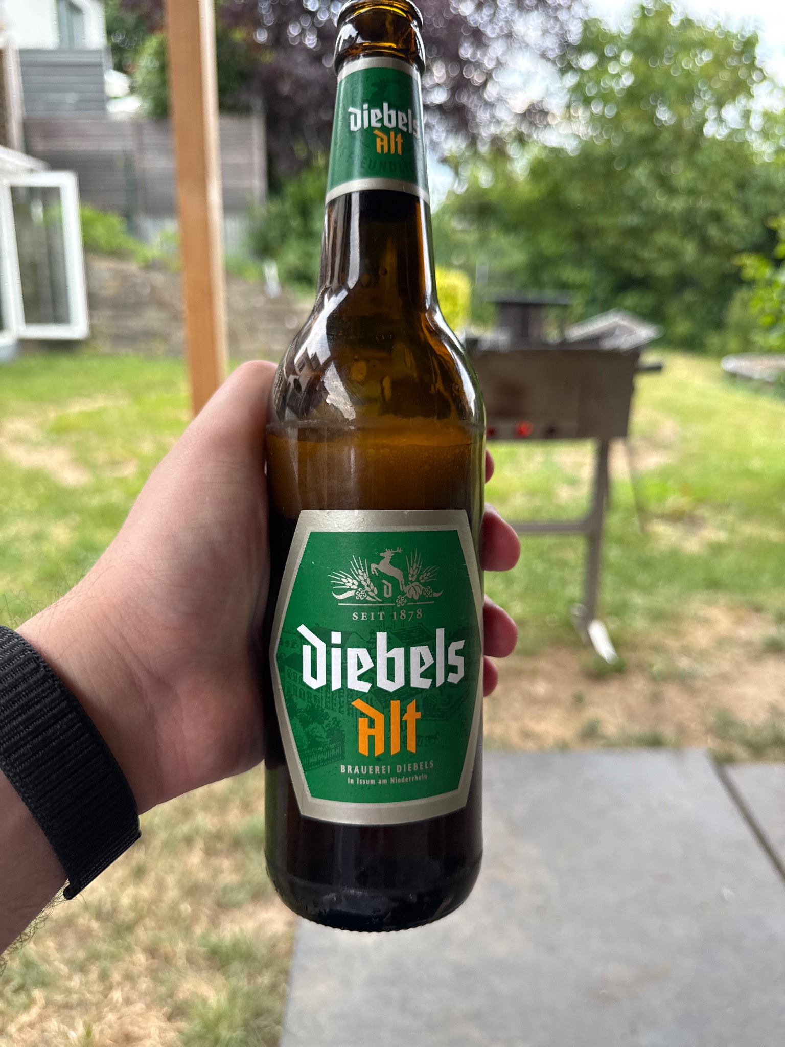 Diebels Alt, Brauerei Diebels (AB-Inbev)