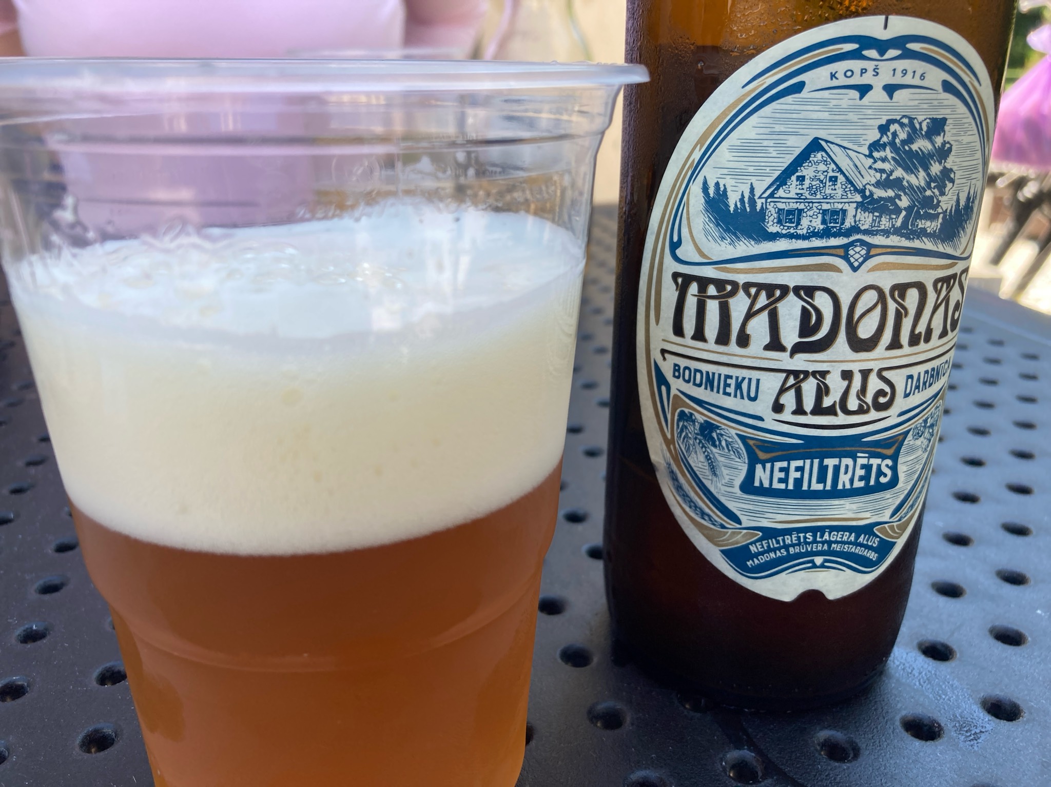 Madonas Alus Nefiltrēts, Latvia