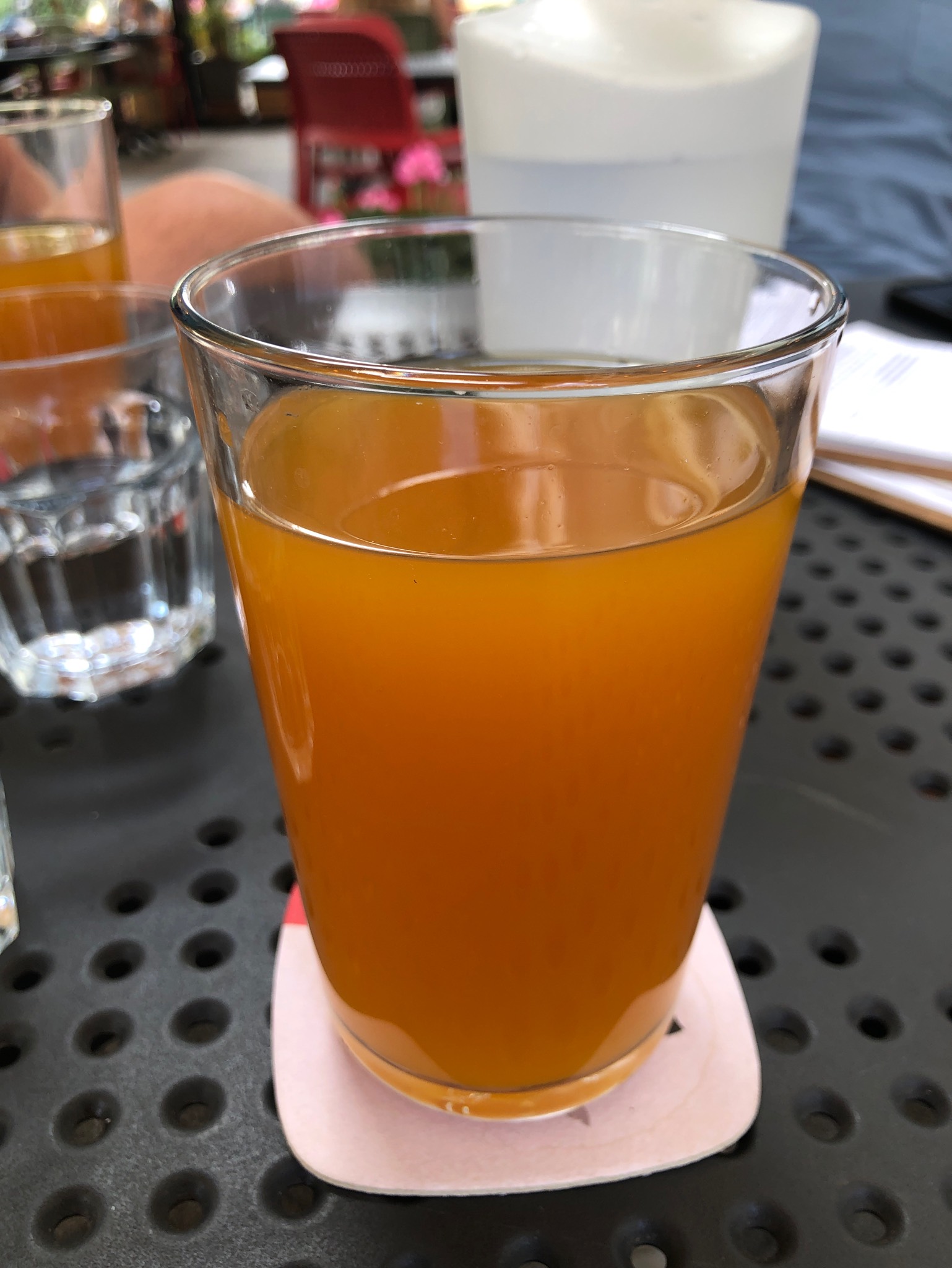 Tropic Tears, Etyeki Sörmanufaktúra