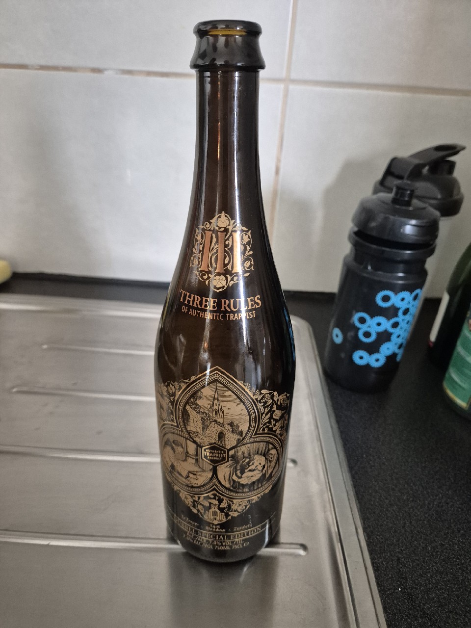 Three Rules of Authentic Trappist, Bierbrouwerij De Koningshoeven B.V.
