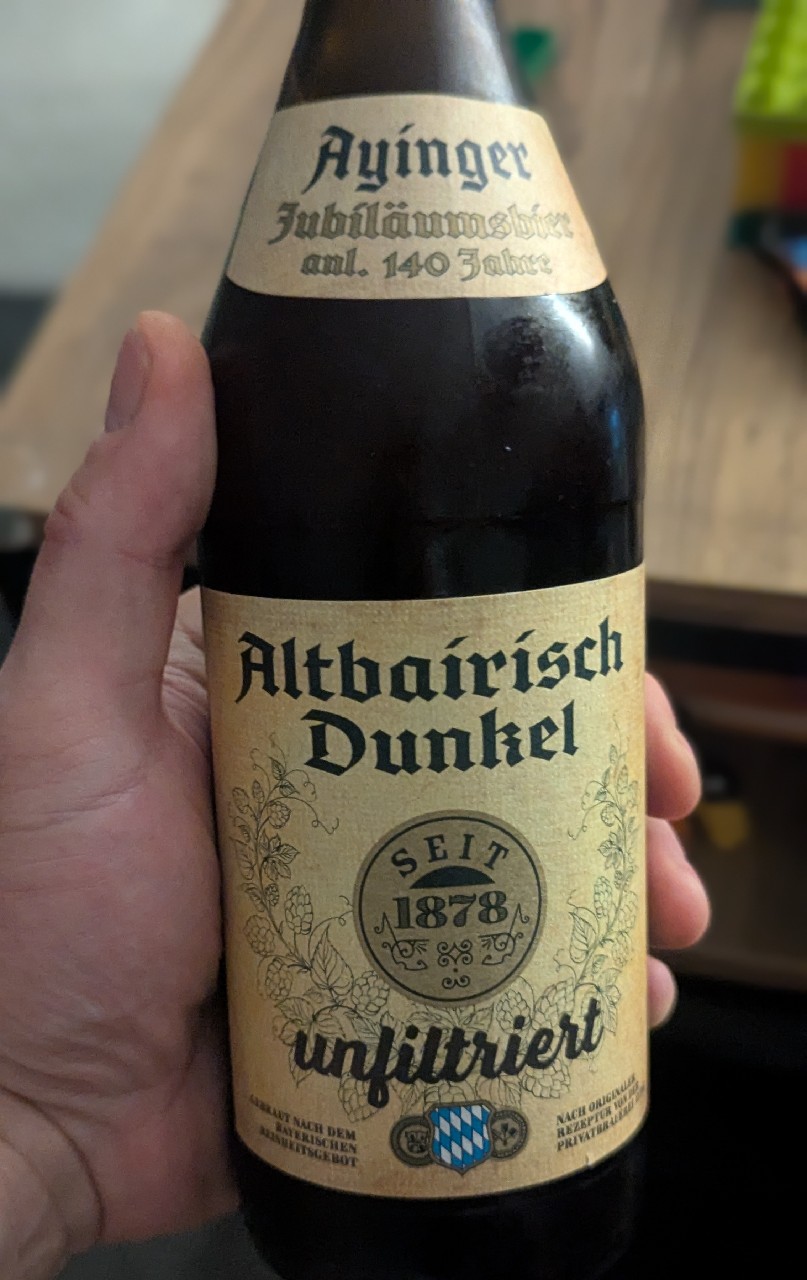 ayinger altbairisch dunkel unfiltriert, Germany