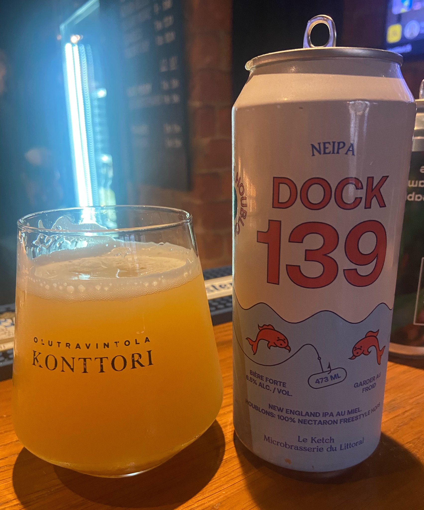 Dock 139, Le Ketch