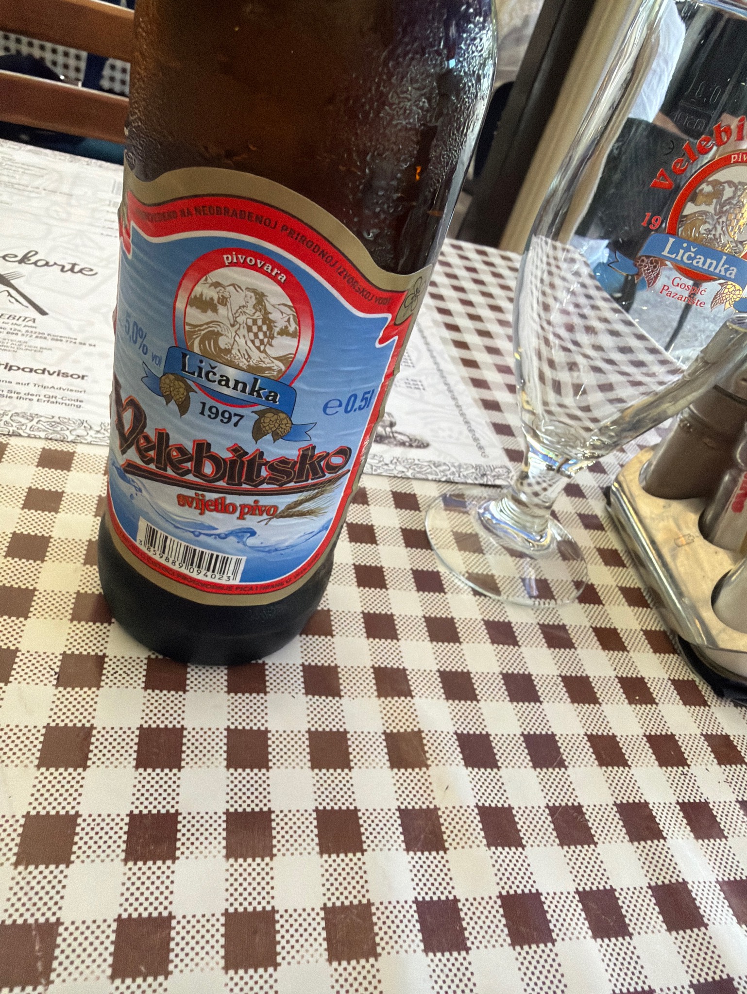 Velebitsko Svijetlo Pivo, Pivovara Ličanka