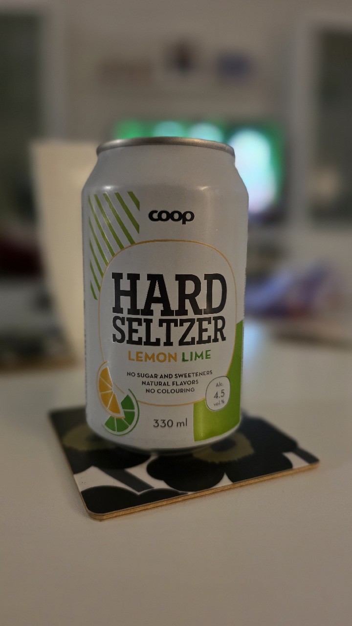 Rainbow Hard Seltzer Lemon & Lime, Finland