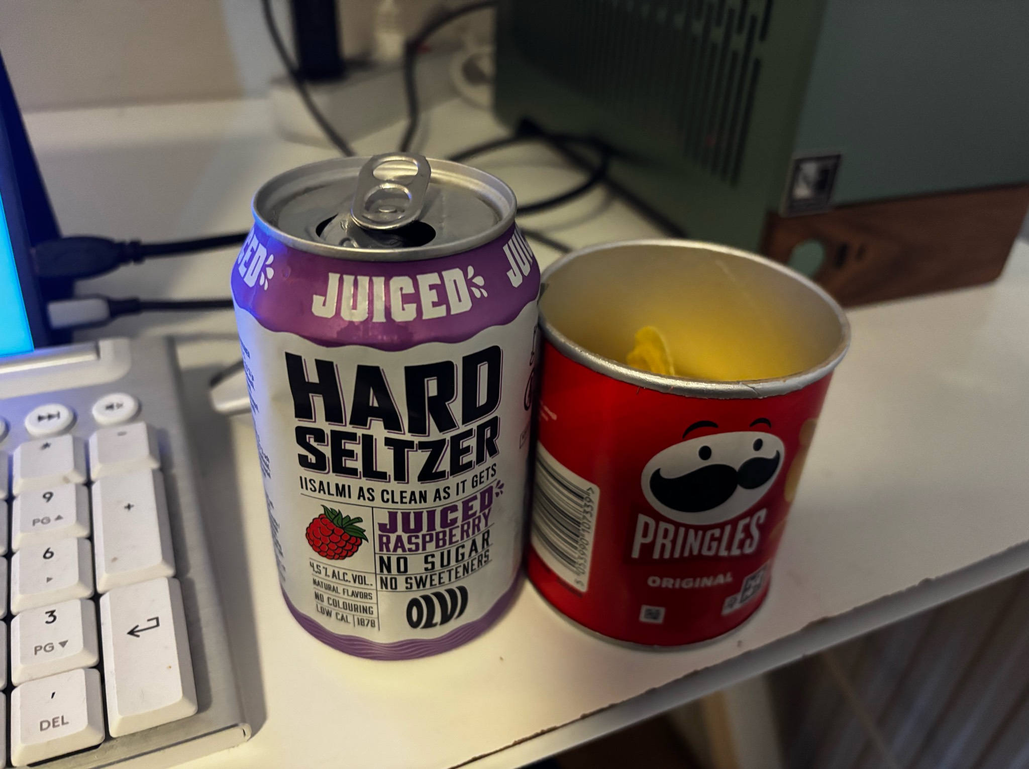 Hard Seltzer Juiced Raspberry, Finland