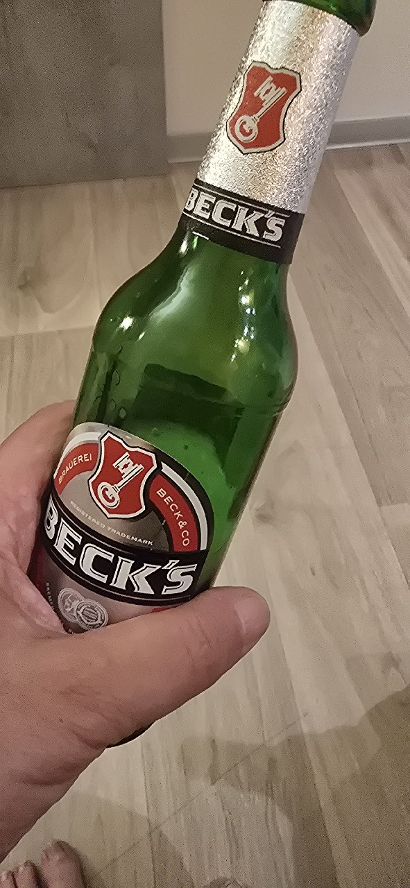 Beck's, Brauerei Beck & Co. / Becks (A-B InBev)