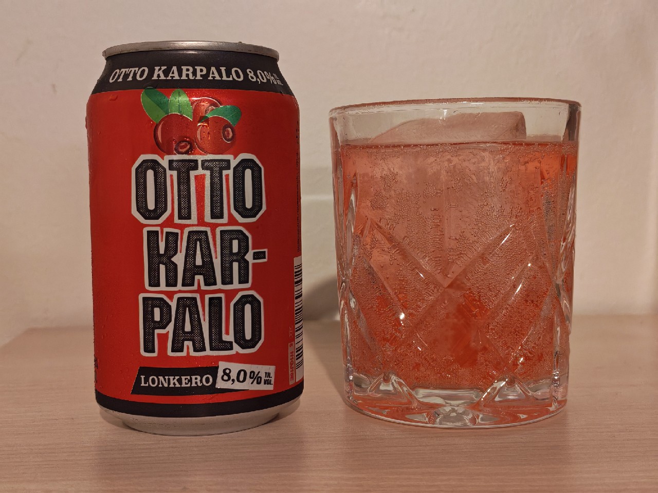 Otto Karpalo 8%, Finland