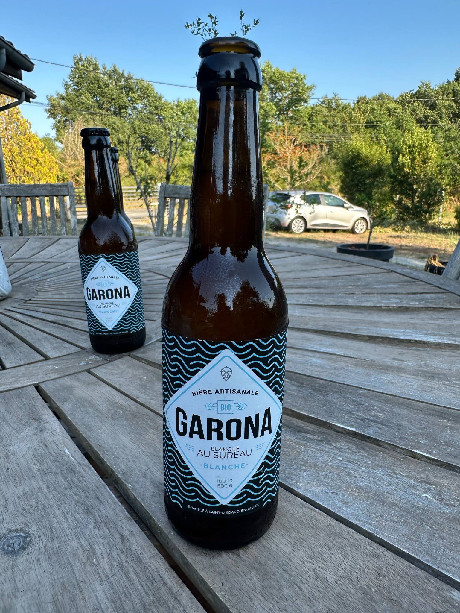Garona Blanche, Brasserie Garona