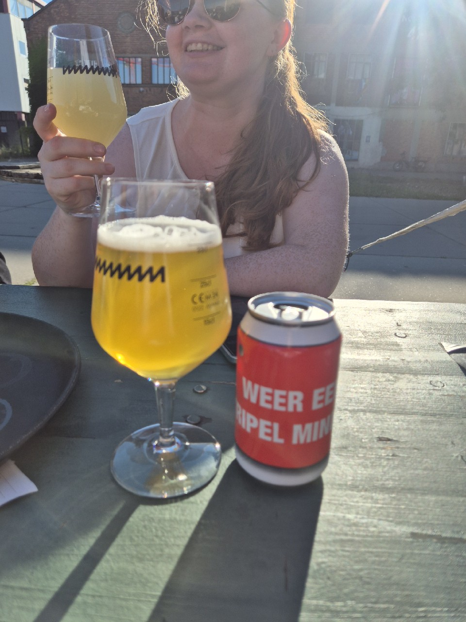 Weer Een Tripel Minder, Belgium