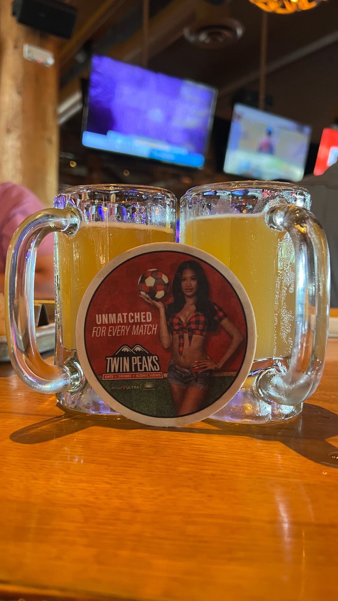 Twin Peaks Dirty Blonde, Twin Peaks Brewing Co.