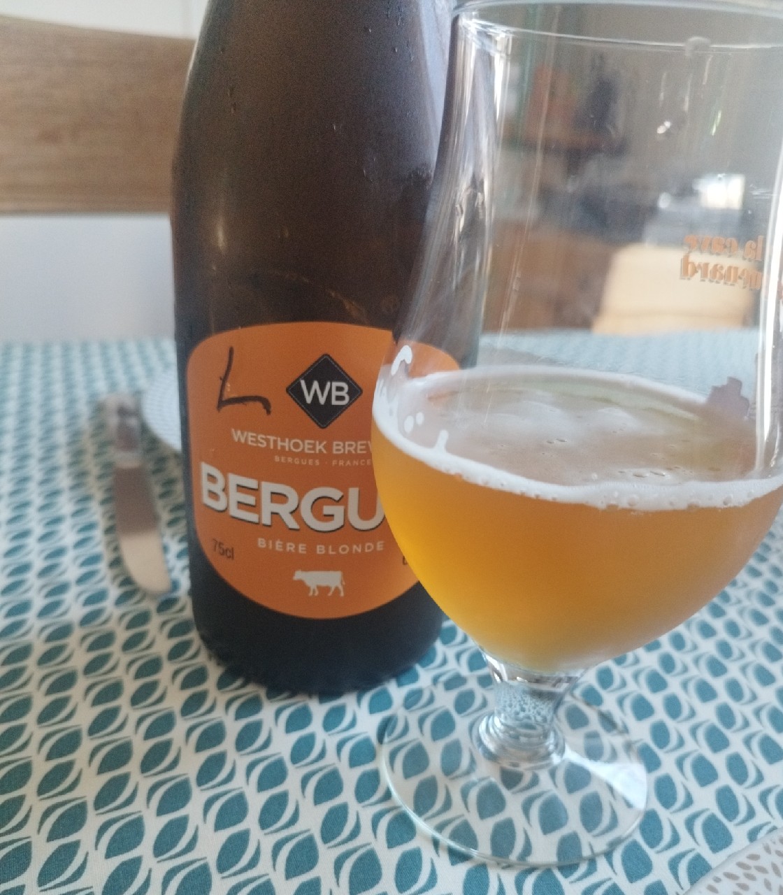 Bergues Blonde, Westhoek Brewery