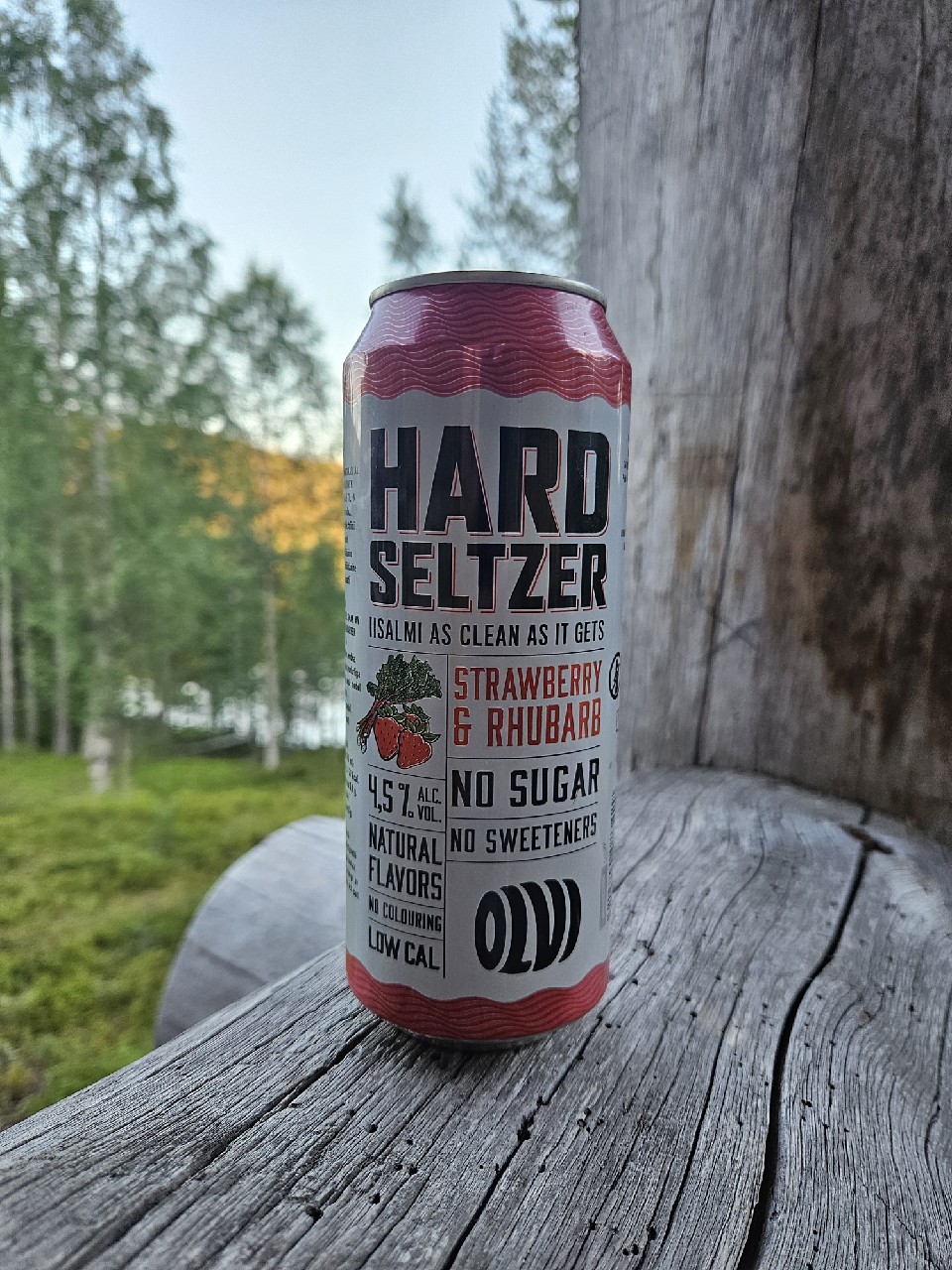 Hard Seltzer Strawberry & Rhubarb, Finland