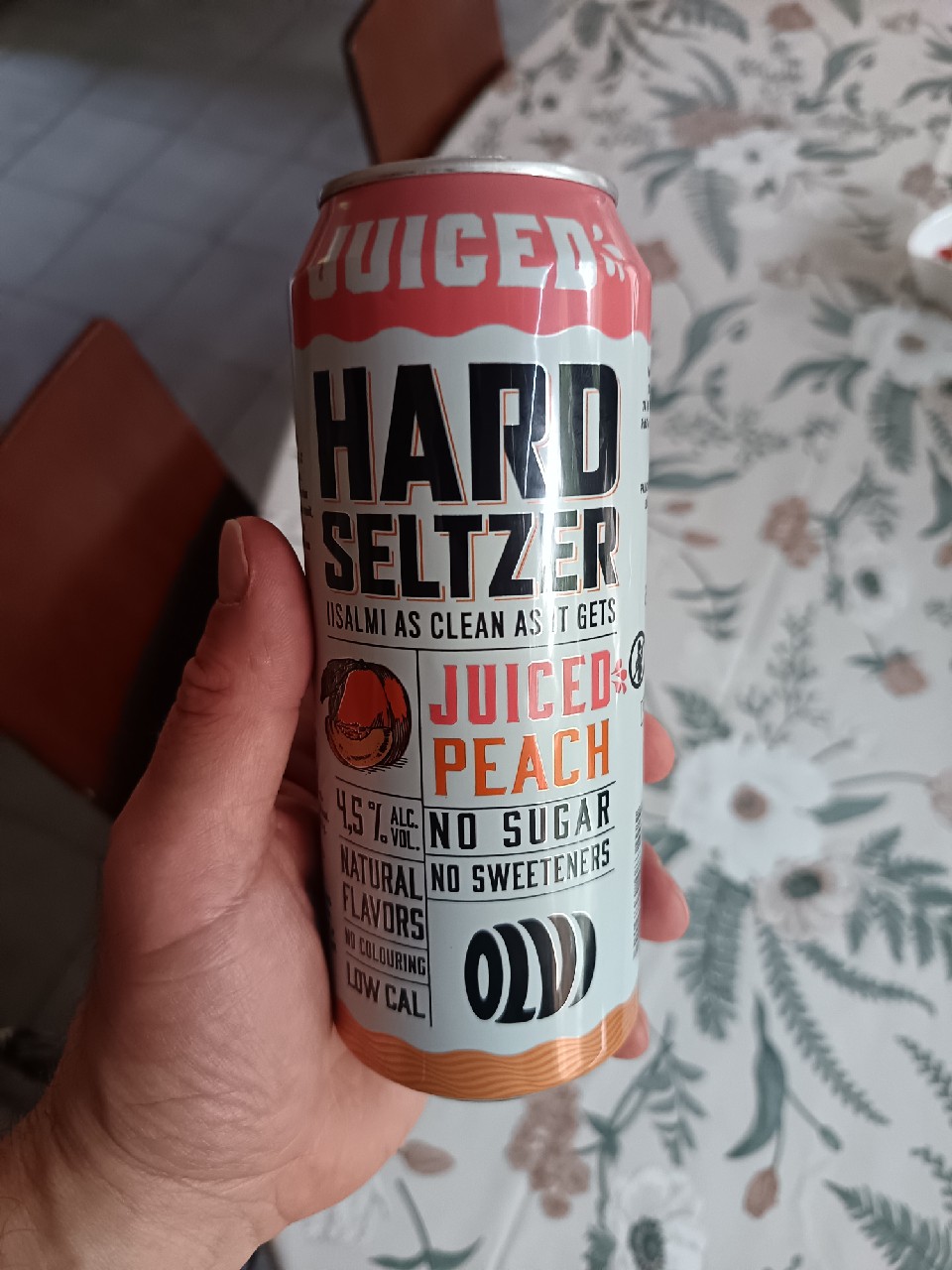 Hard Seltzer Juiced Peach, Finland
