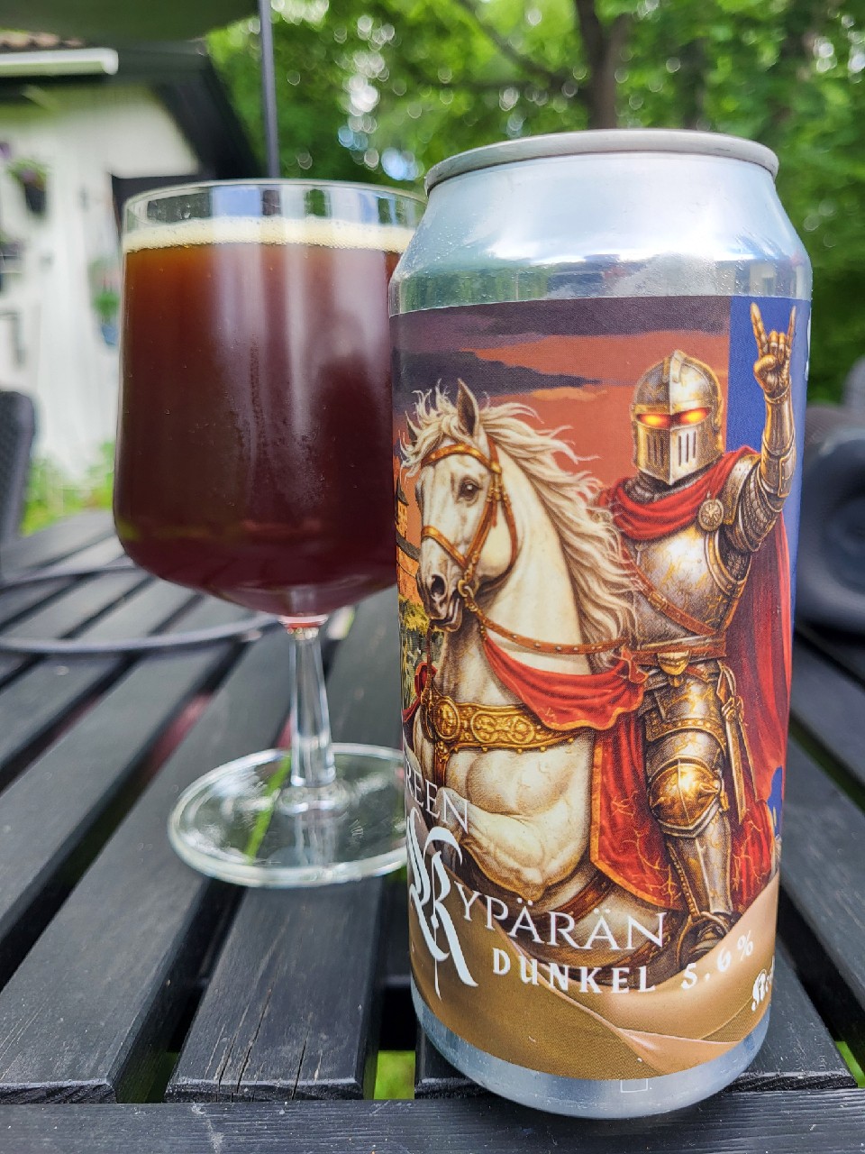 Kireen Kypärän Dunkel, Finland