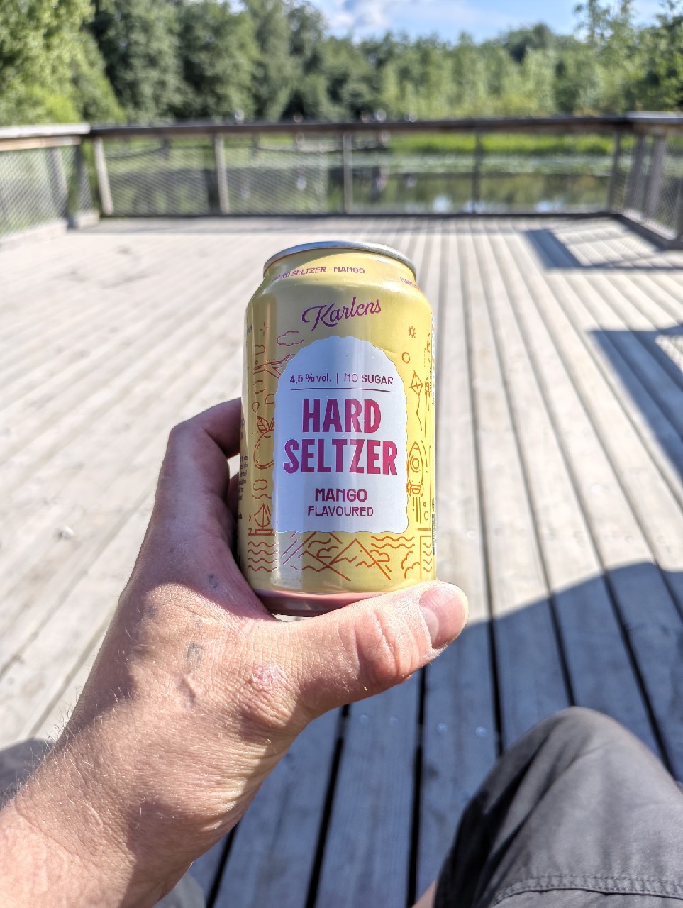 Karlens Vodka Hard Seltzer Mango, Finland