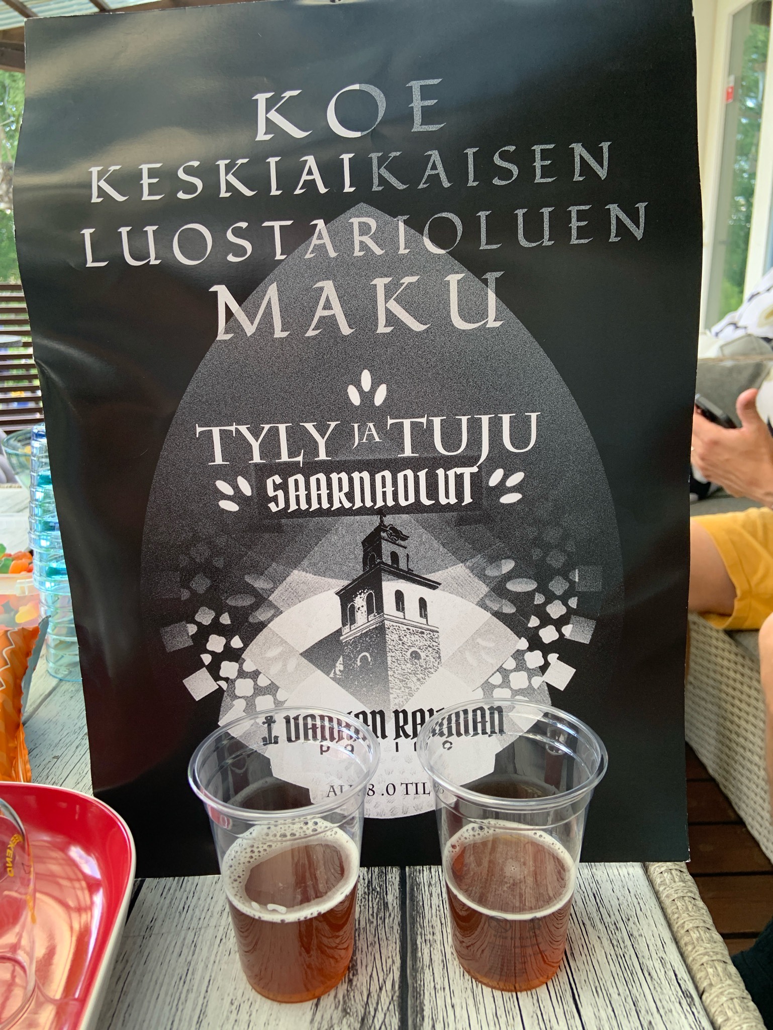Tyly ja tuju saarnaolut, Olu Bryki Raum