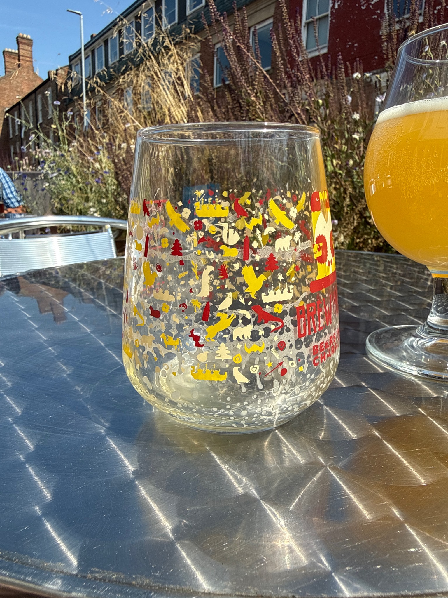 Hum, Beak Brewery