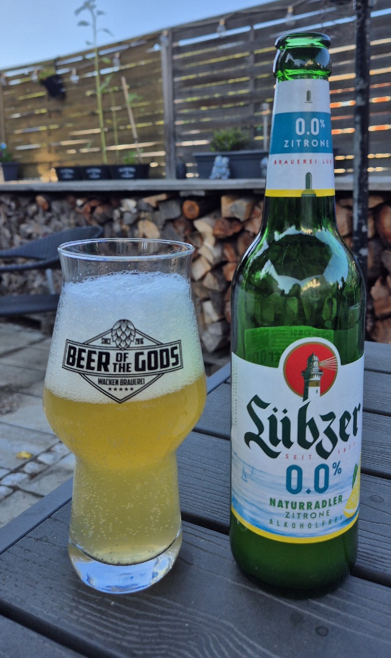 Lübzer Naturradler Zitrone 0,0%, Germany