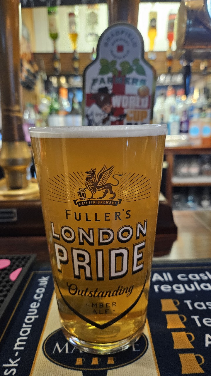Farmers World Cup Ale, Bradfield Brewer