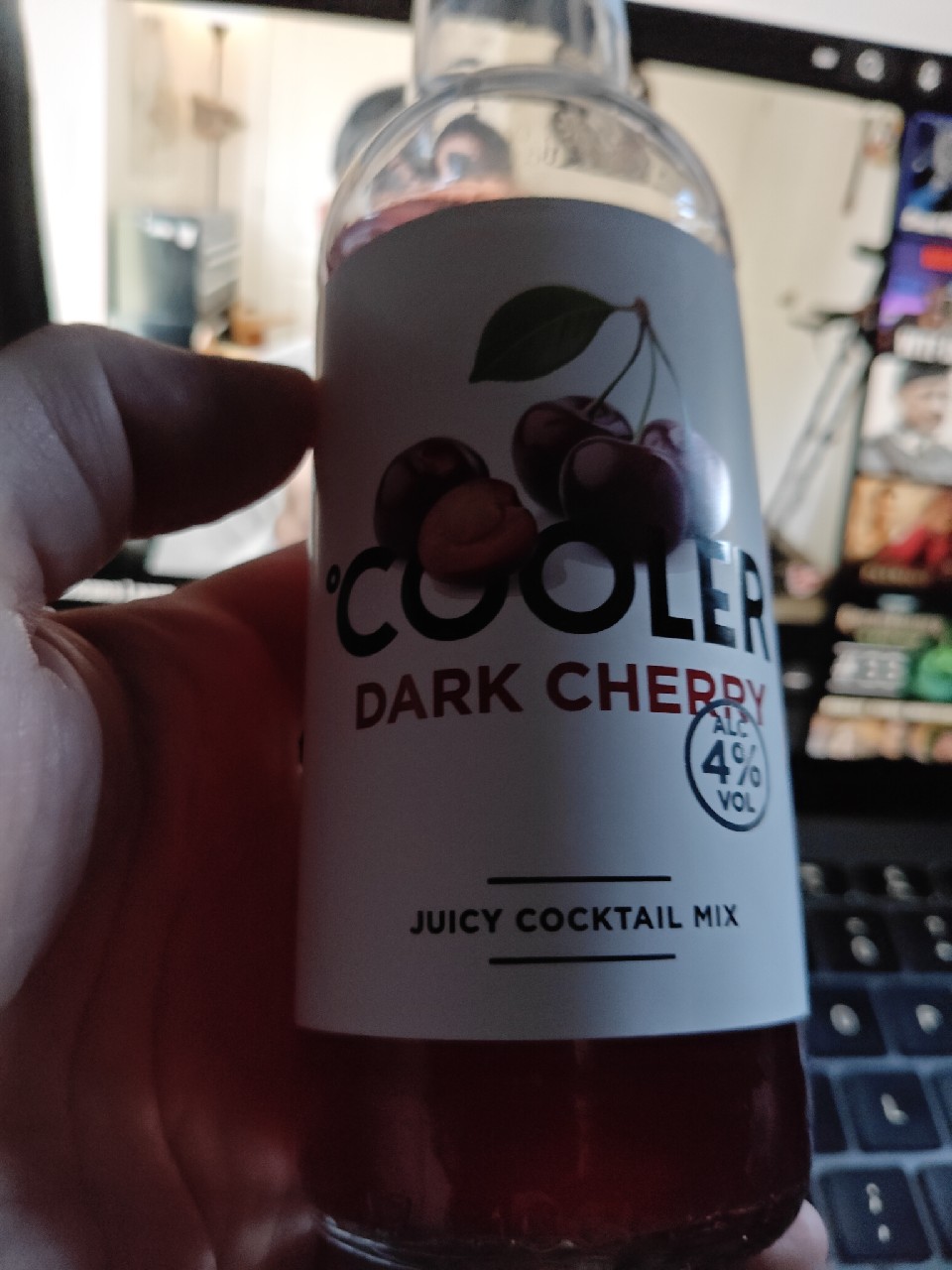 °cooler dark cherry, Liviko AS
