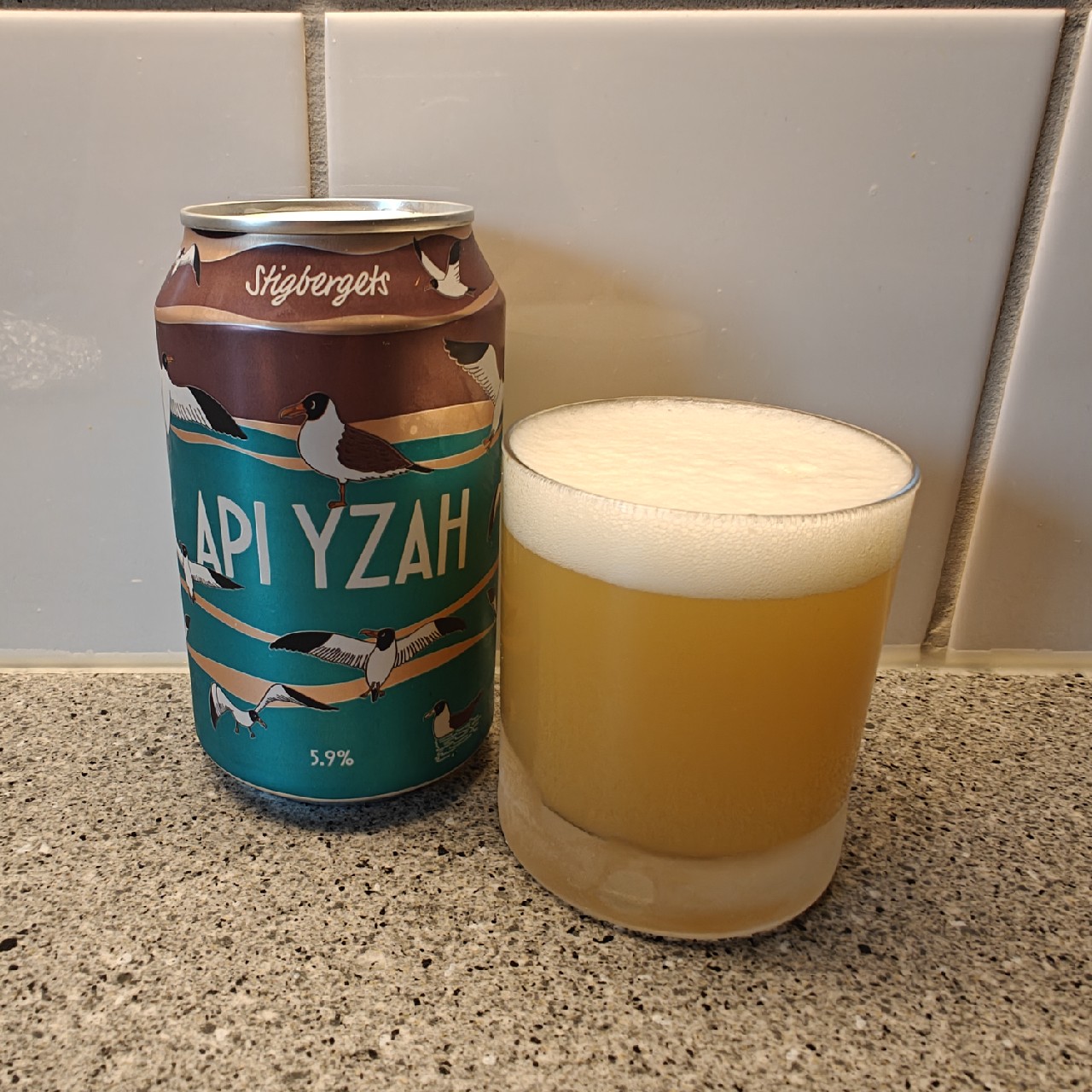 API Yzah, Sweden