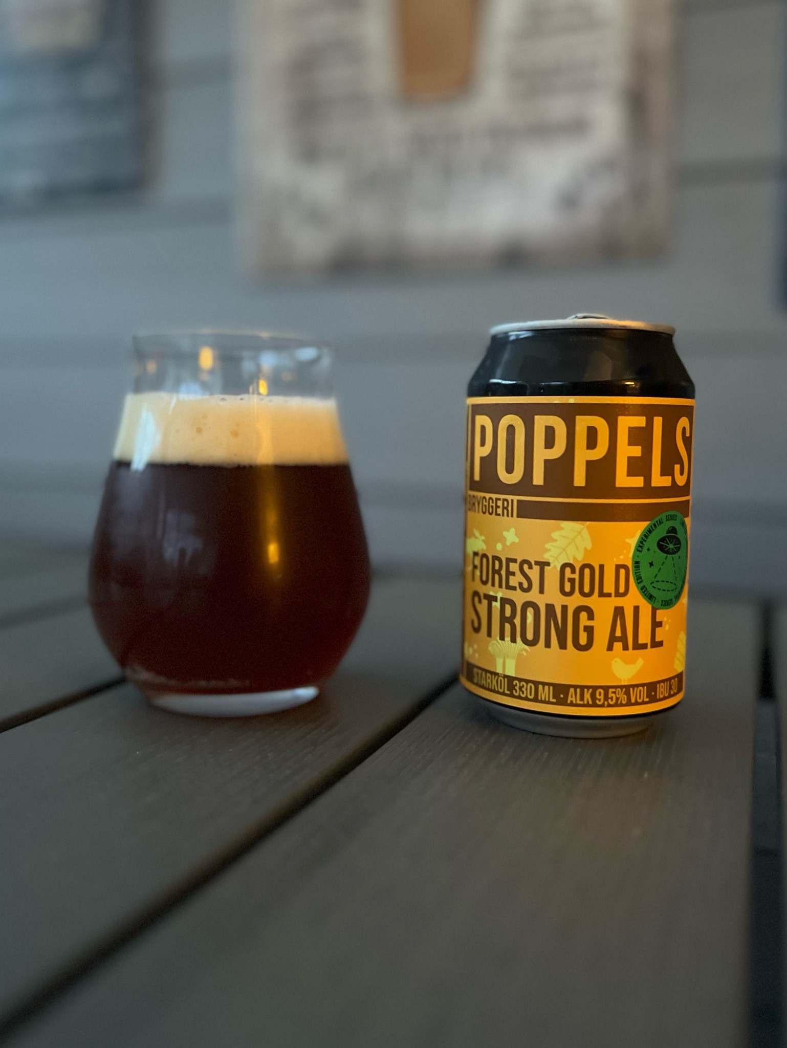 Forest gold strong ale, Sweden