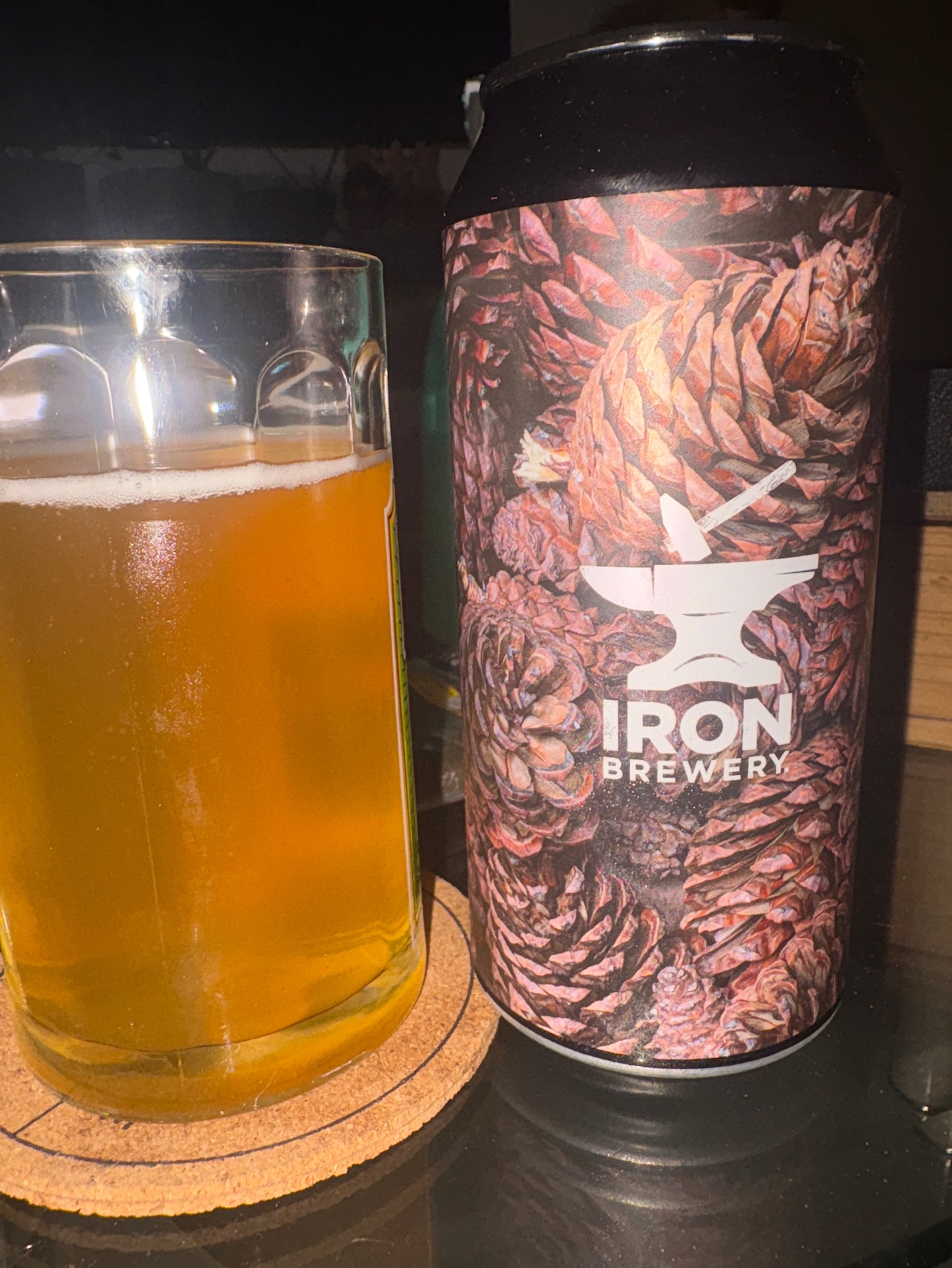 Pine Hammer, Brasserie Iron