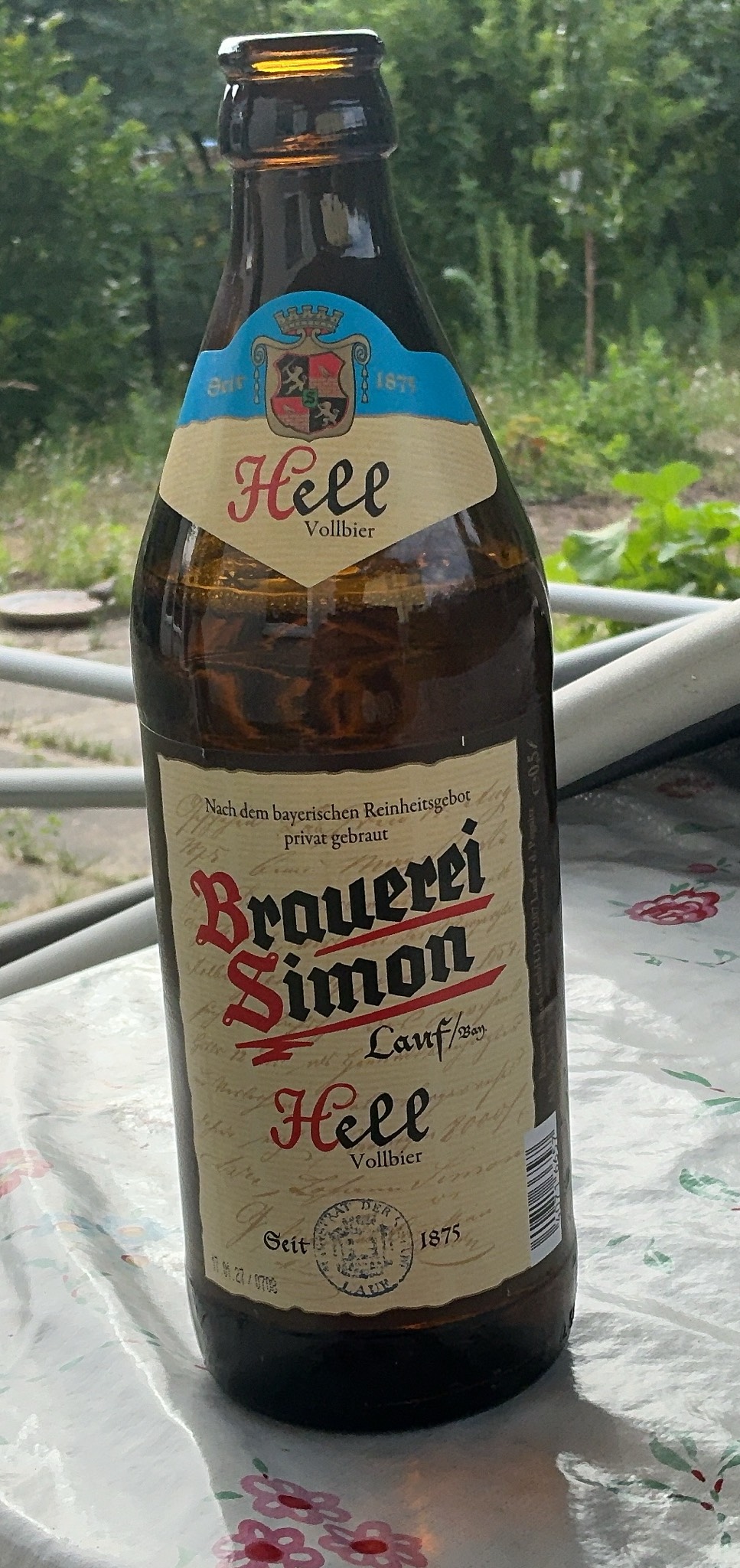 Hell, Brauerei Simon (Kaiser Bräu)