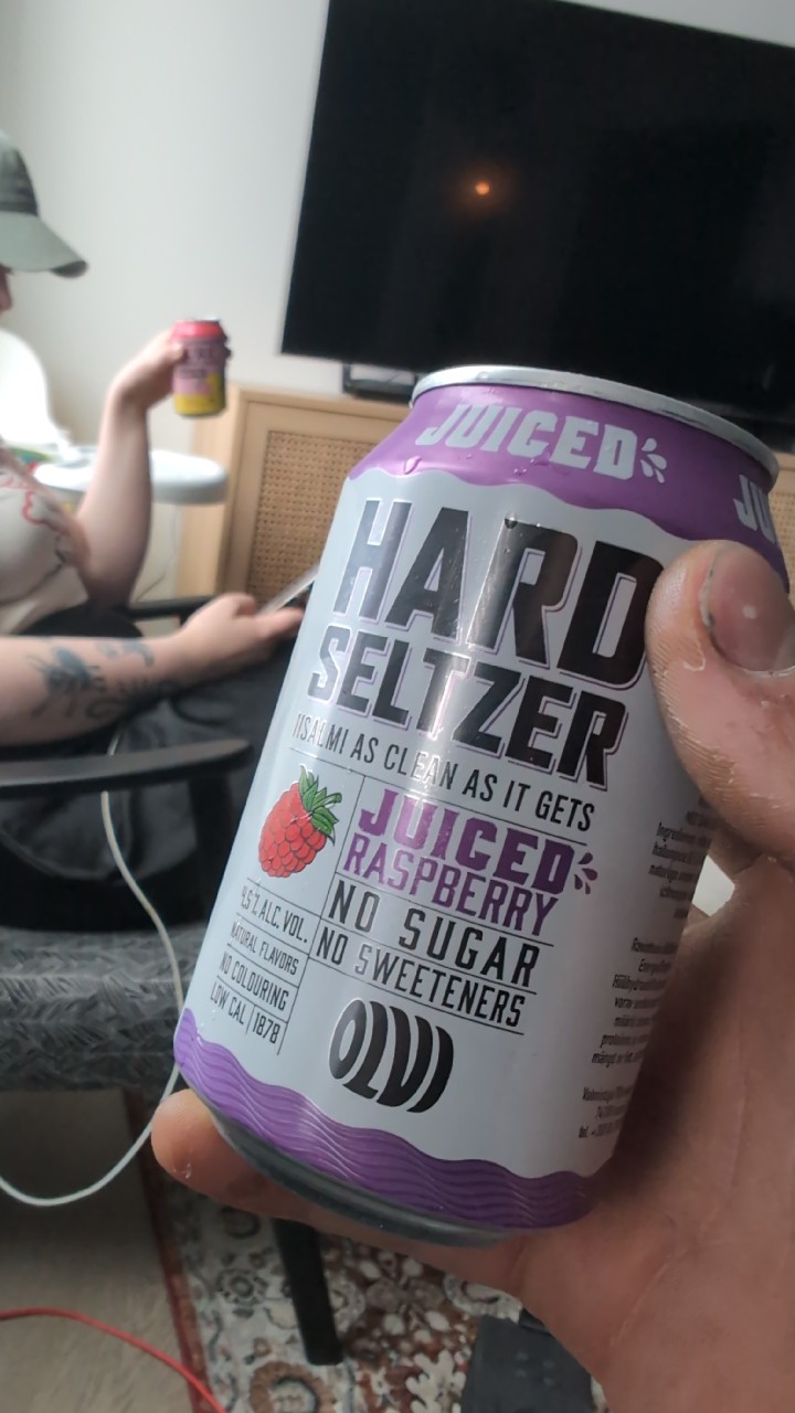 Hard Seltzer Juiced Raspberry, Finland