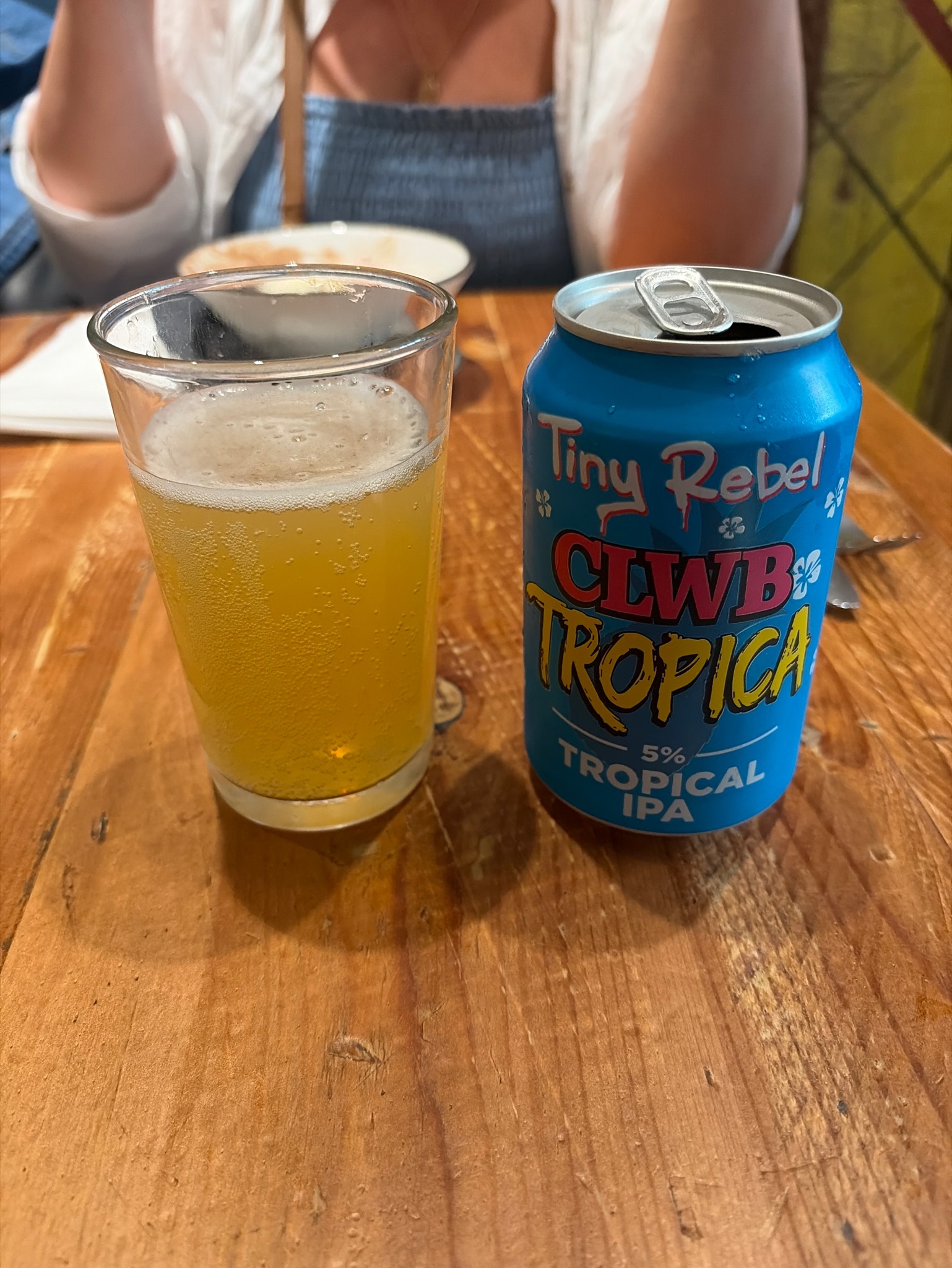 CLWB Tropica, Tiny Rebel Brewing