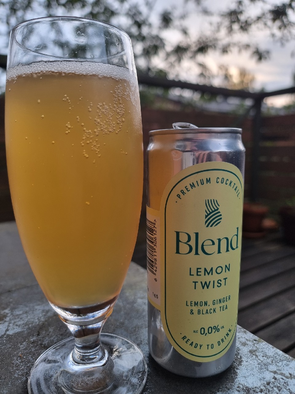 Blend Lemon Twist 0,0%, Finland
