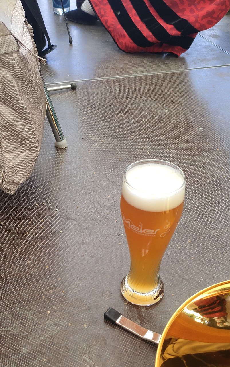 Hatz Hefe-Weizen, Hatz-Moninger Brauhaus